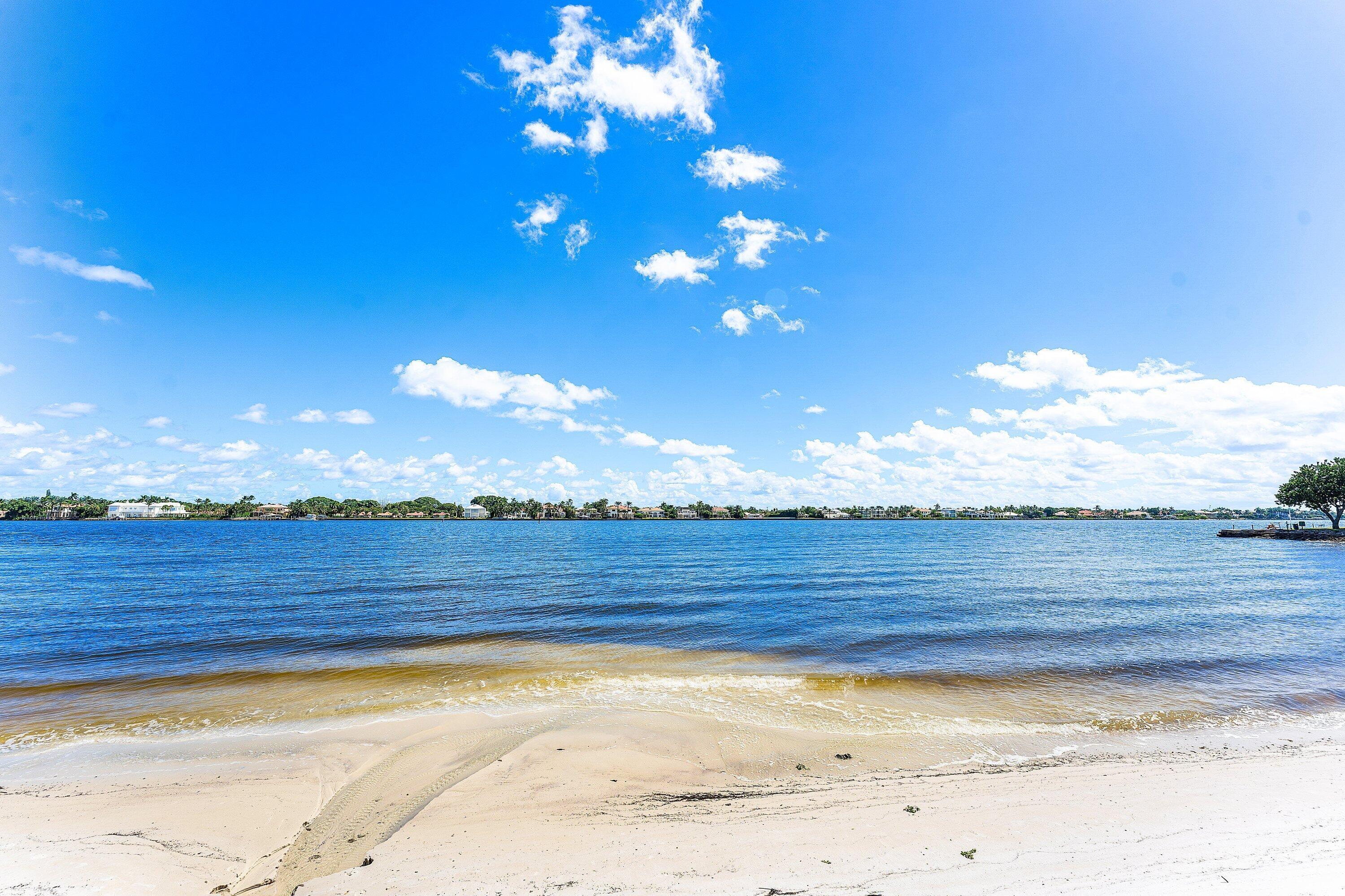 131 Ocean Cay #131, Hypoluxo FL 33462