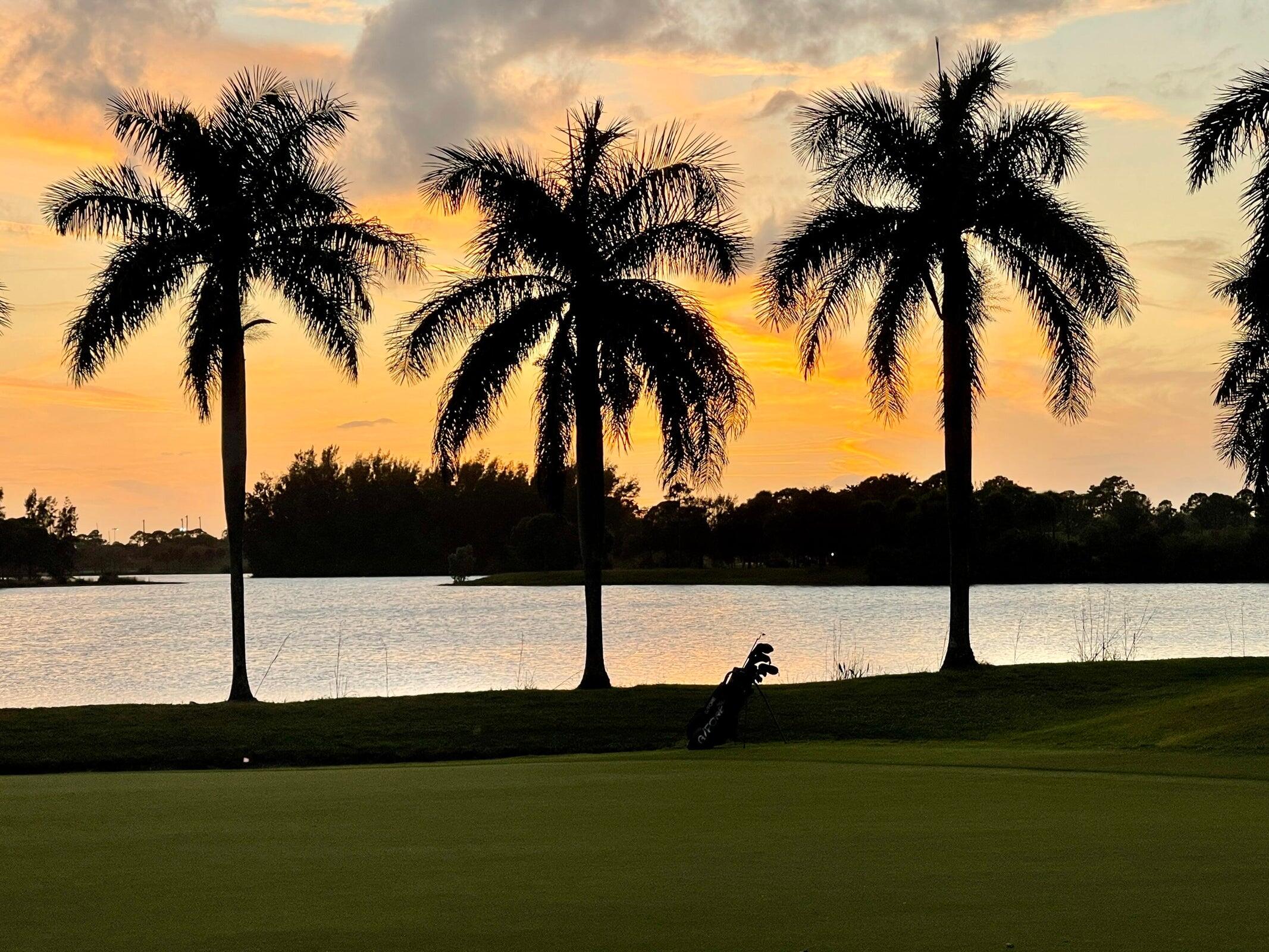 147 LAKESIDE LANDING, Royal Palm Beach FL 33411