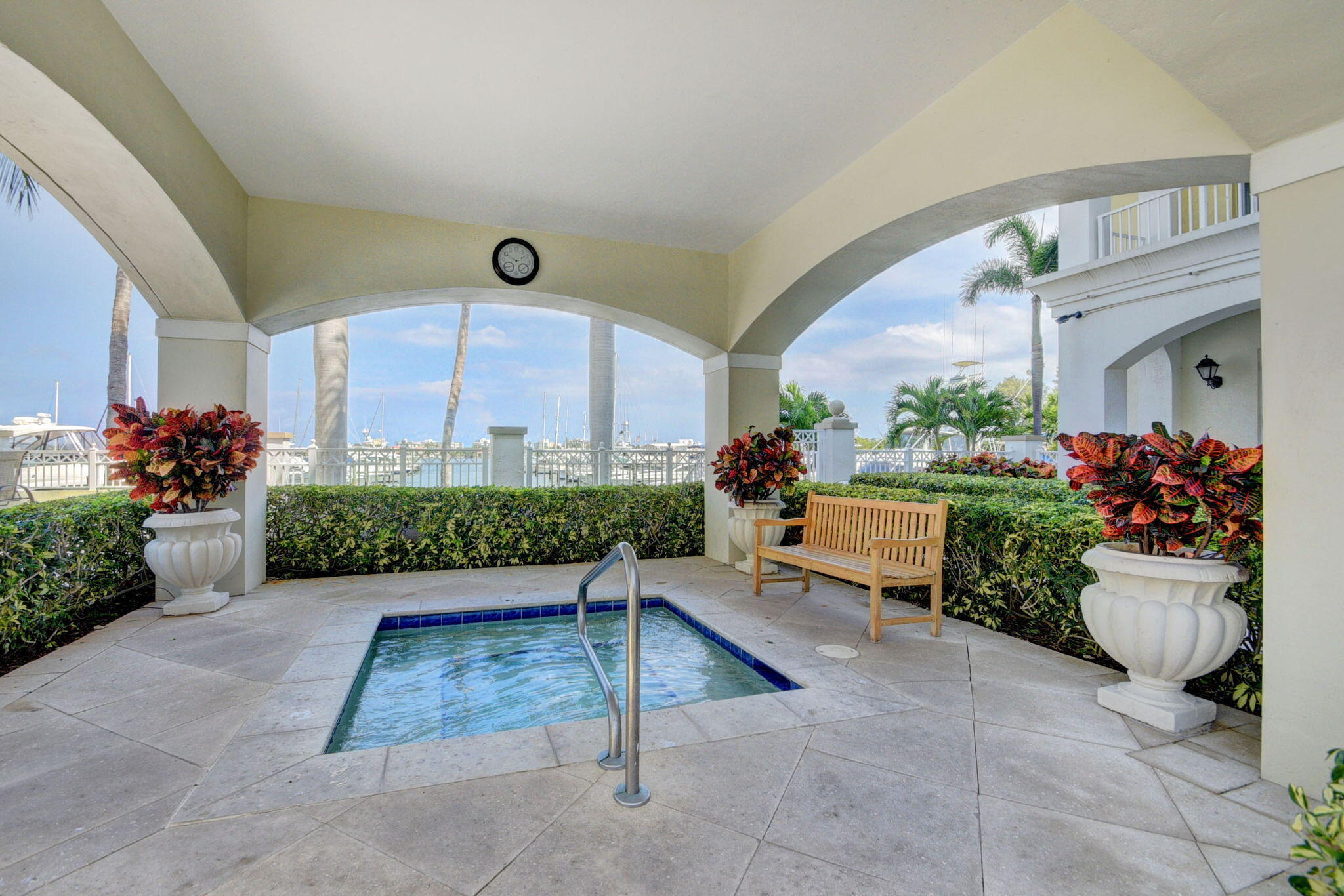802 W WINDWARD #316, Lantana FL 33462