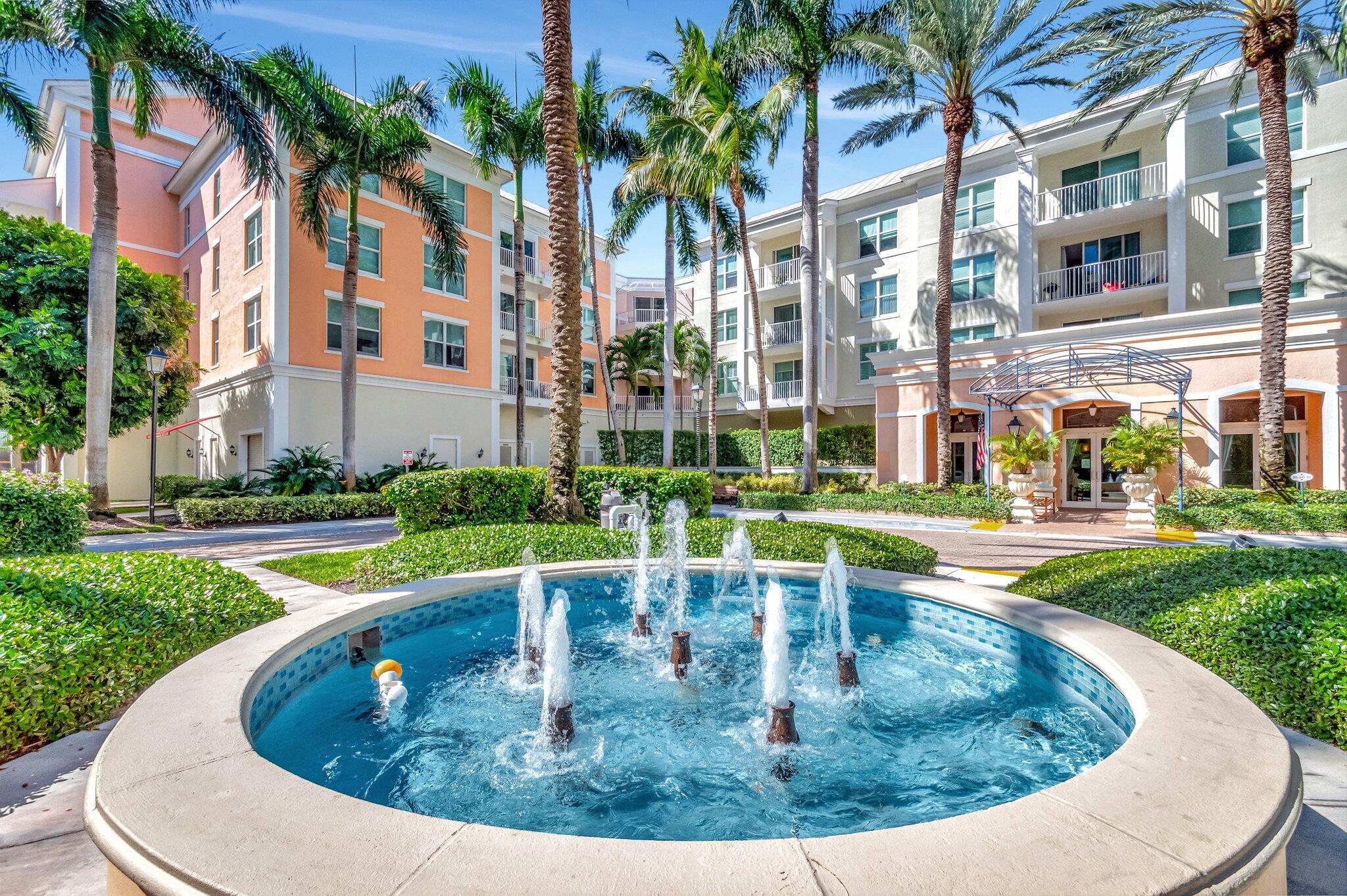 802 W WINDWARD #316, Lantana FL 33462