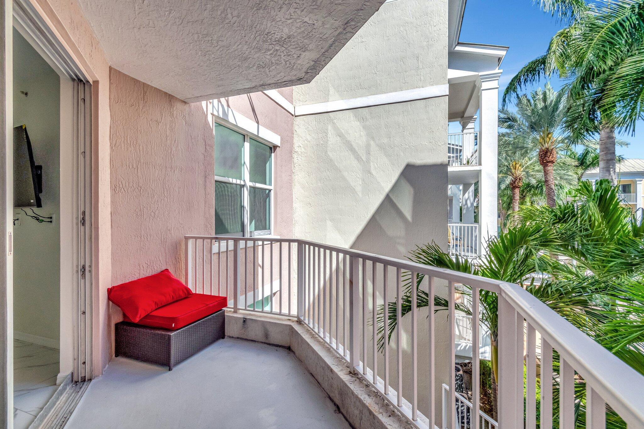 802 W WINDWARD #316, Lantana FL 33462