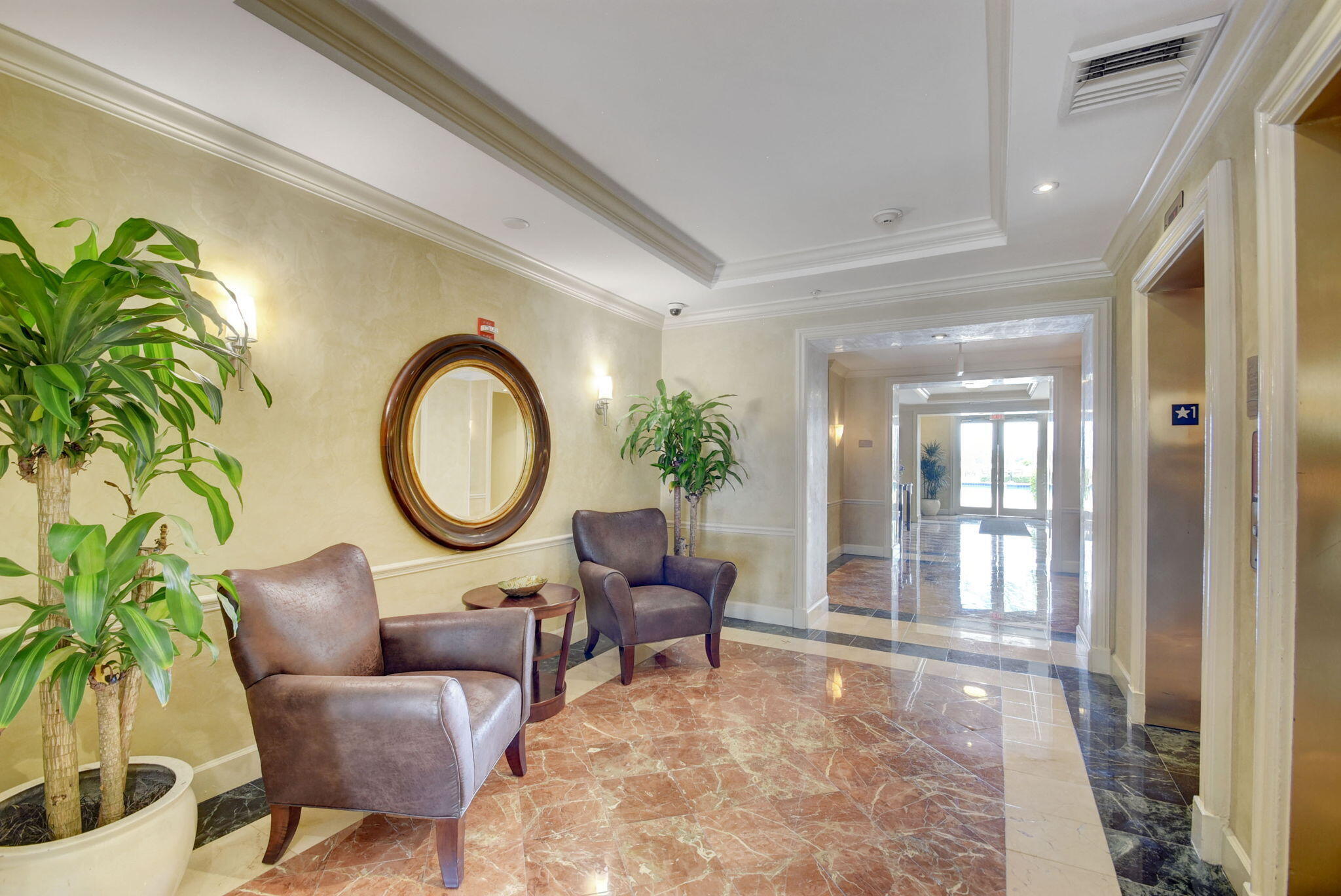 802 W WINDWARD #316, Lantana FL 33462