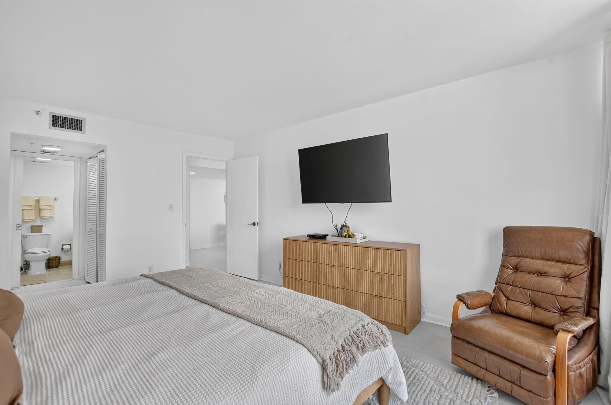 7835 Lakeside #966, Boca Raton FL 33434