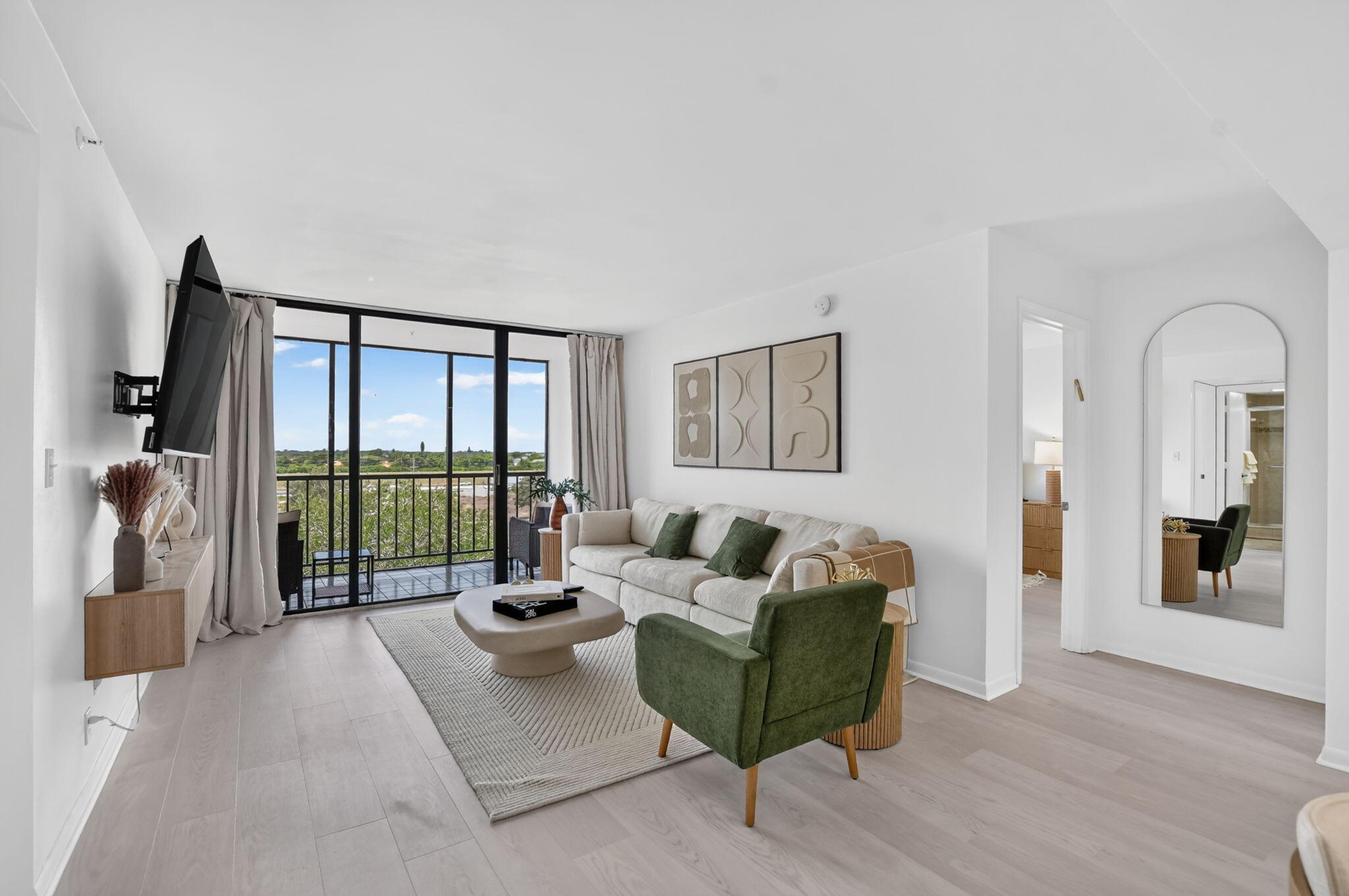7835 Lakeside #966, Boca Raton FL 33434