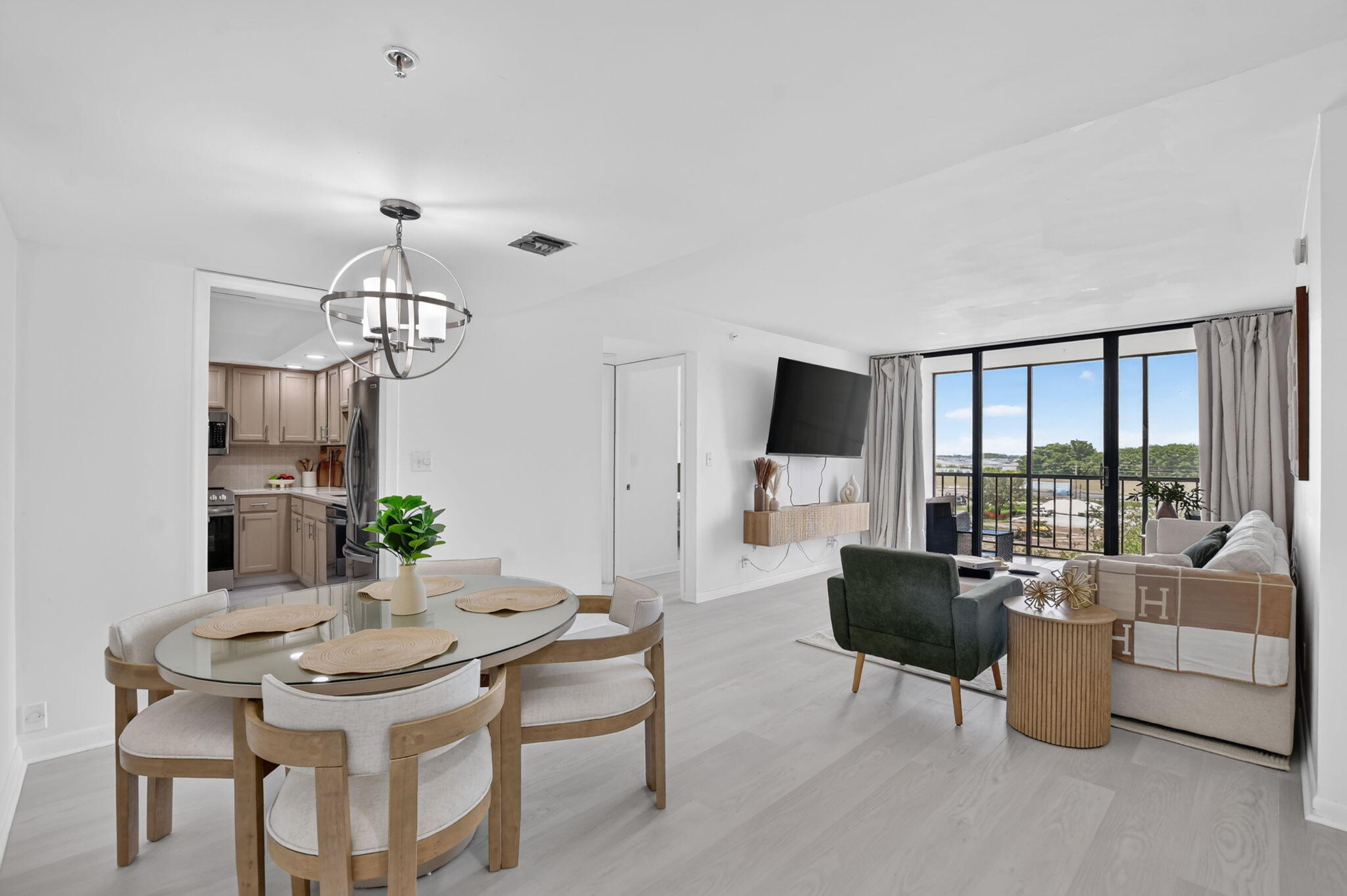 7835 Lakeside #966, Boca Raton FL 33434