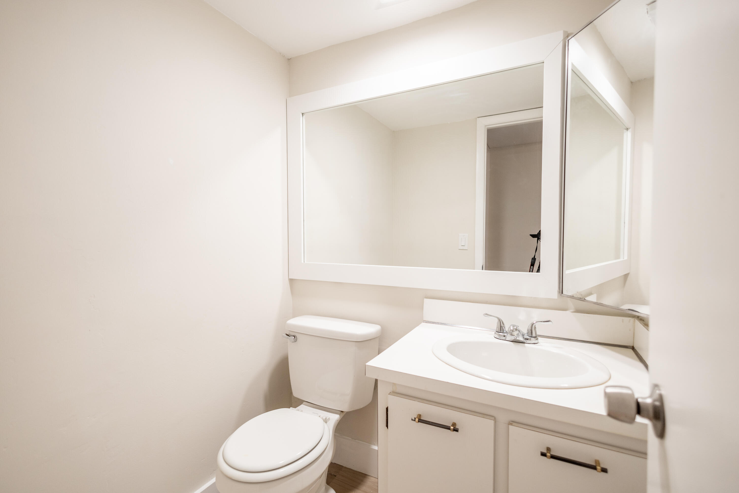 317 Woodland, Palm Springs FL 33461