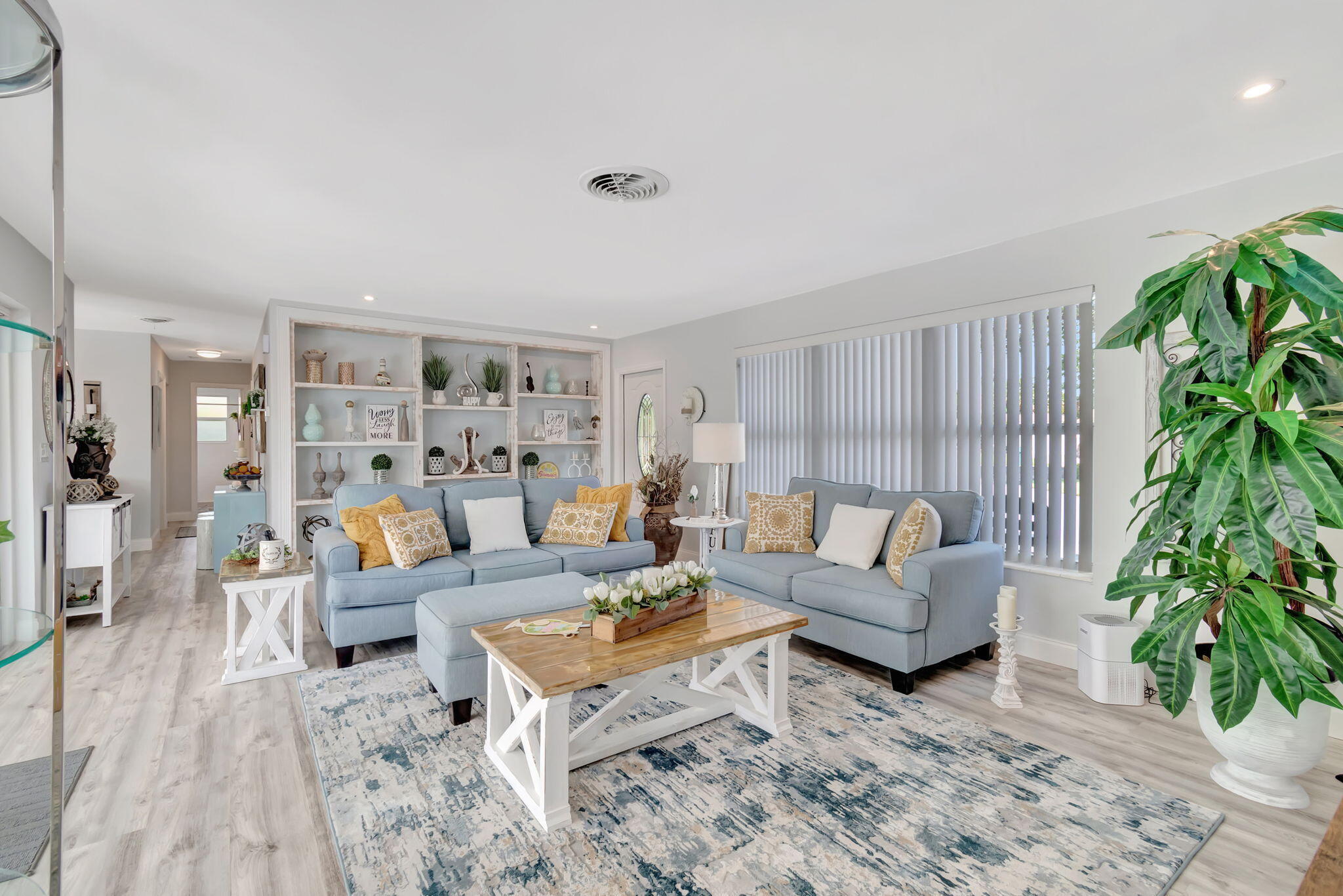 302 Venice, Boynton Beach FL 33426