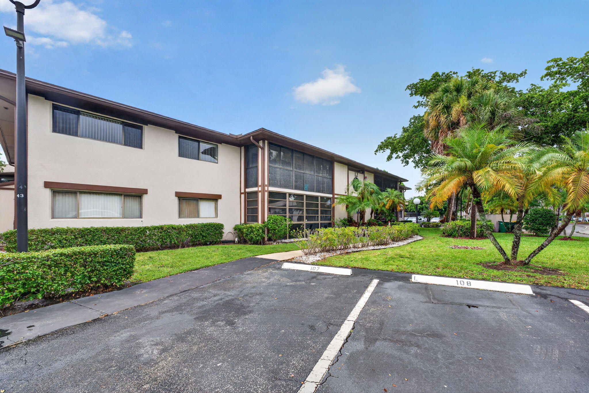 9474 S BELFORT #206, Tamarac FL 33321