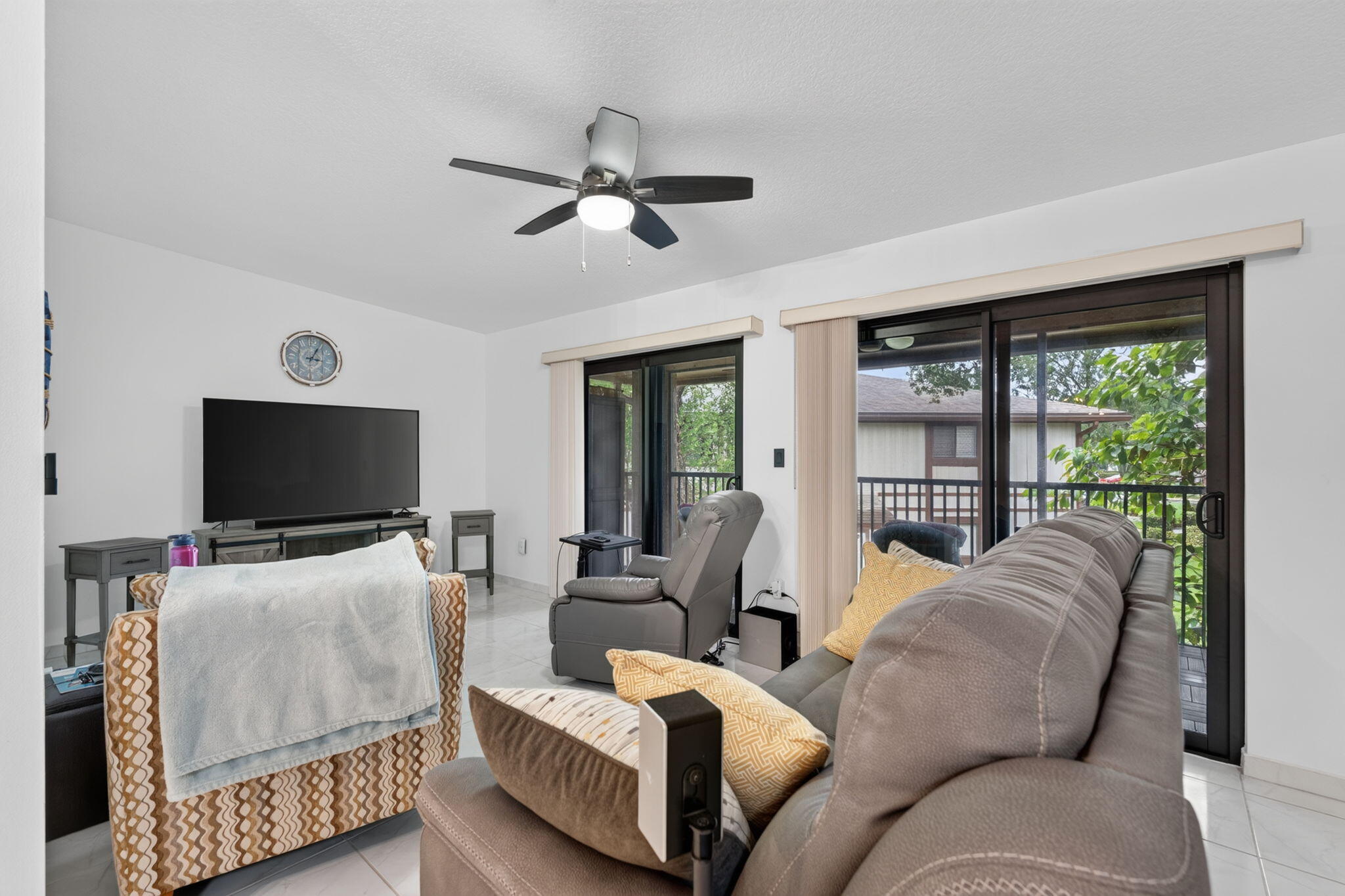 9474 S BELFORT #206, Tamarac FL 33321