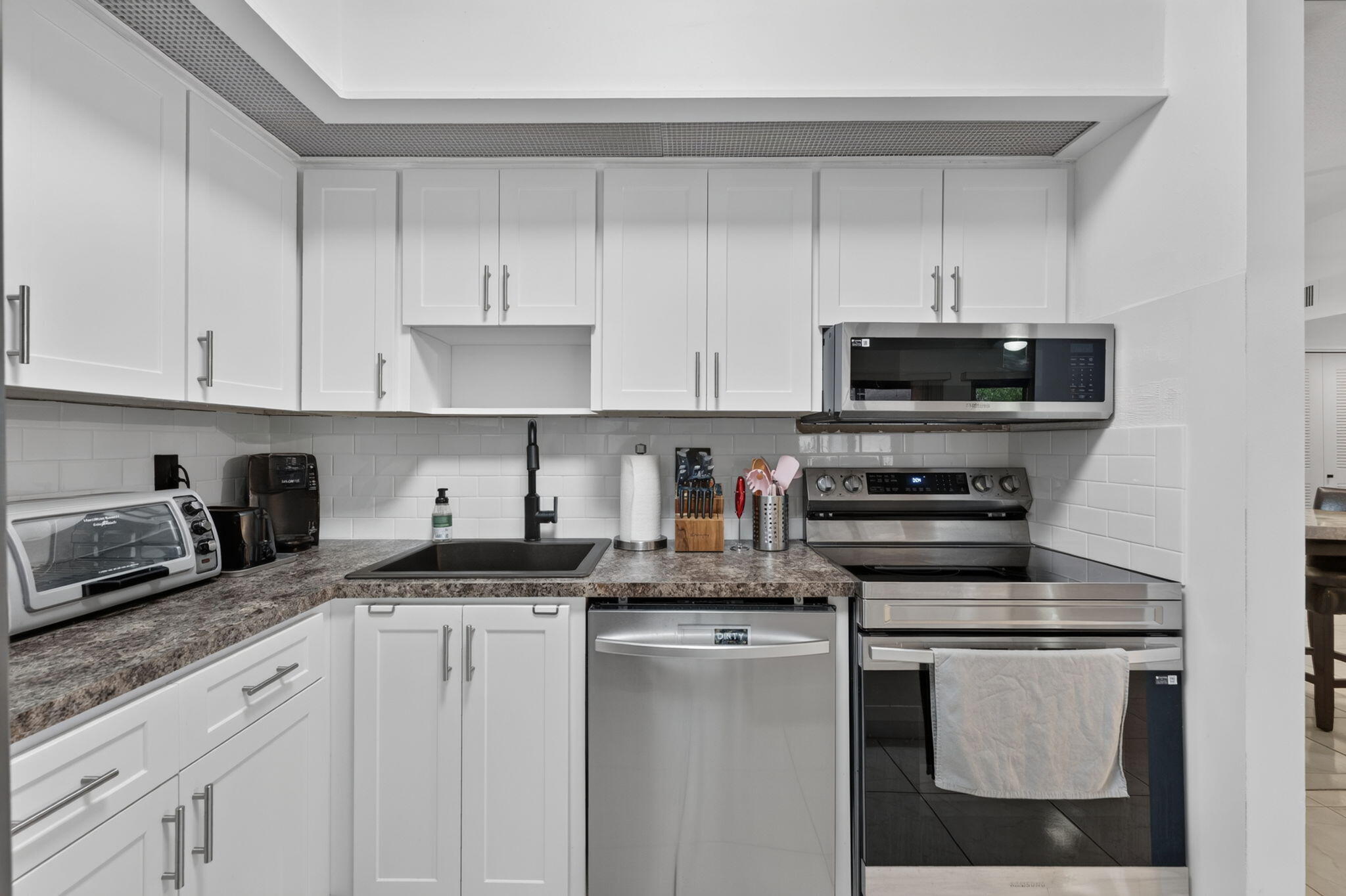 9474 S BELFORT #206, Tamarac FL 33321
