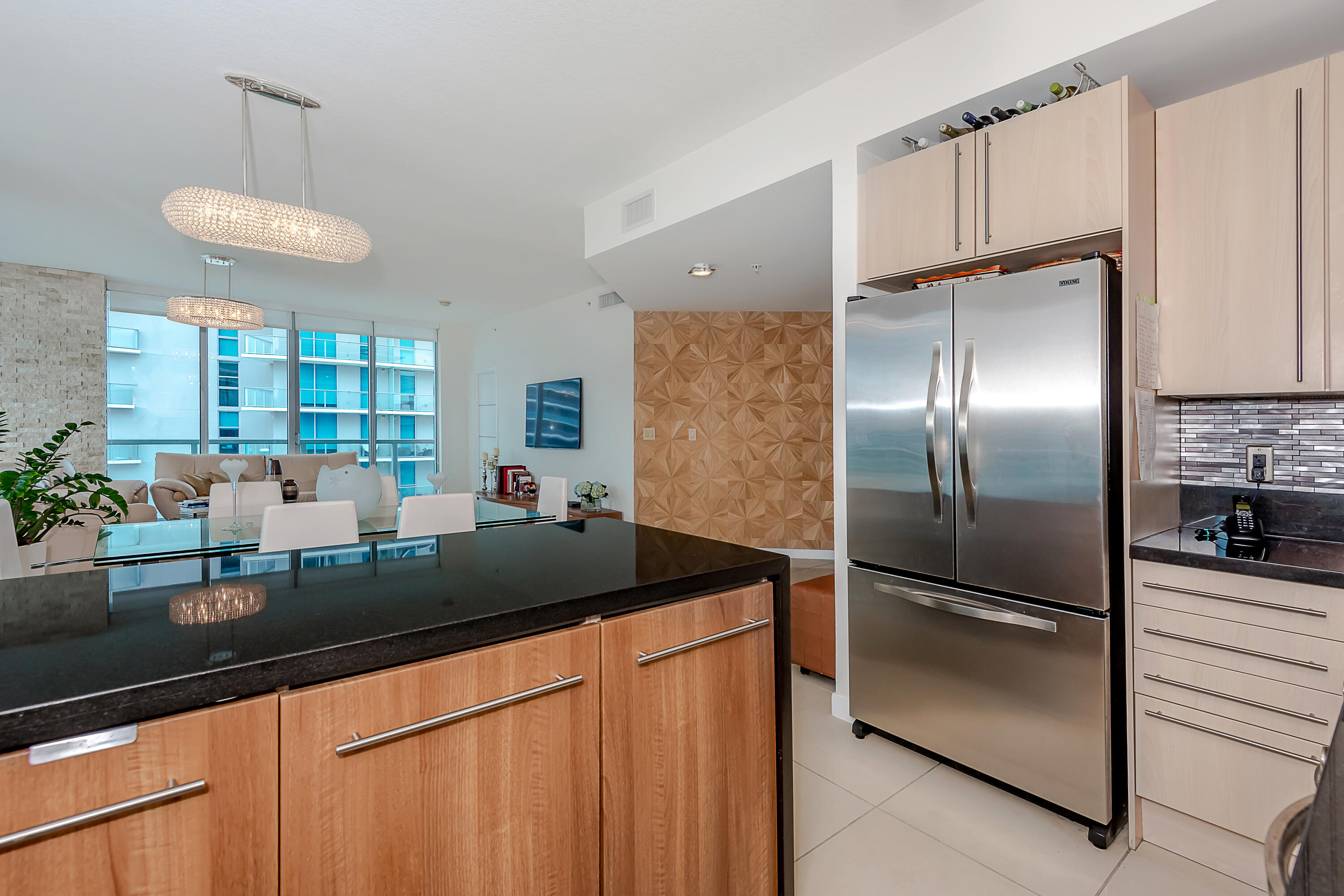 1111 SW 1ST #MPH3920-, Miami FL 33130