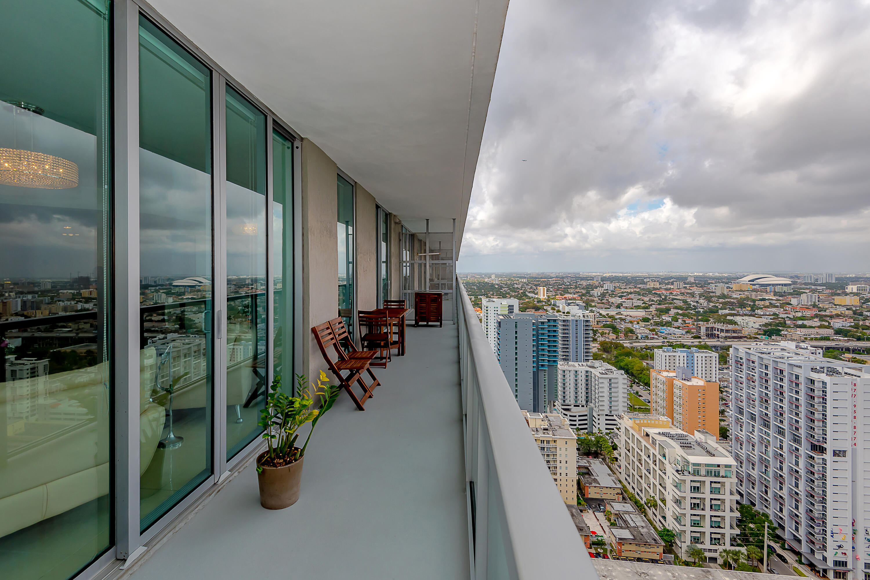 1111 SW 1ST #MPH3920-, Miami FL 33130
