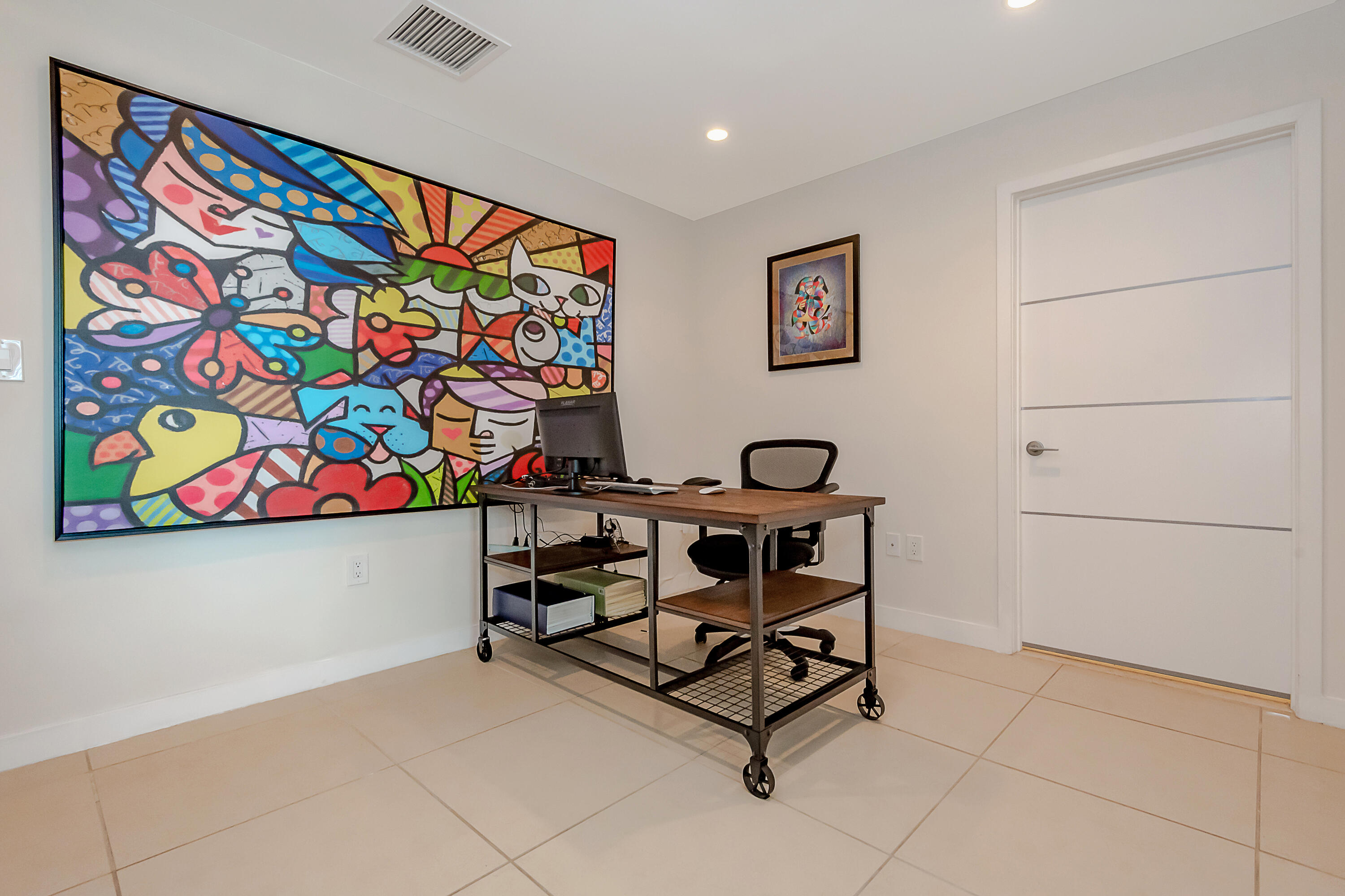 1111 SW 1ST #MPH3920-, Miami FL 33130