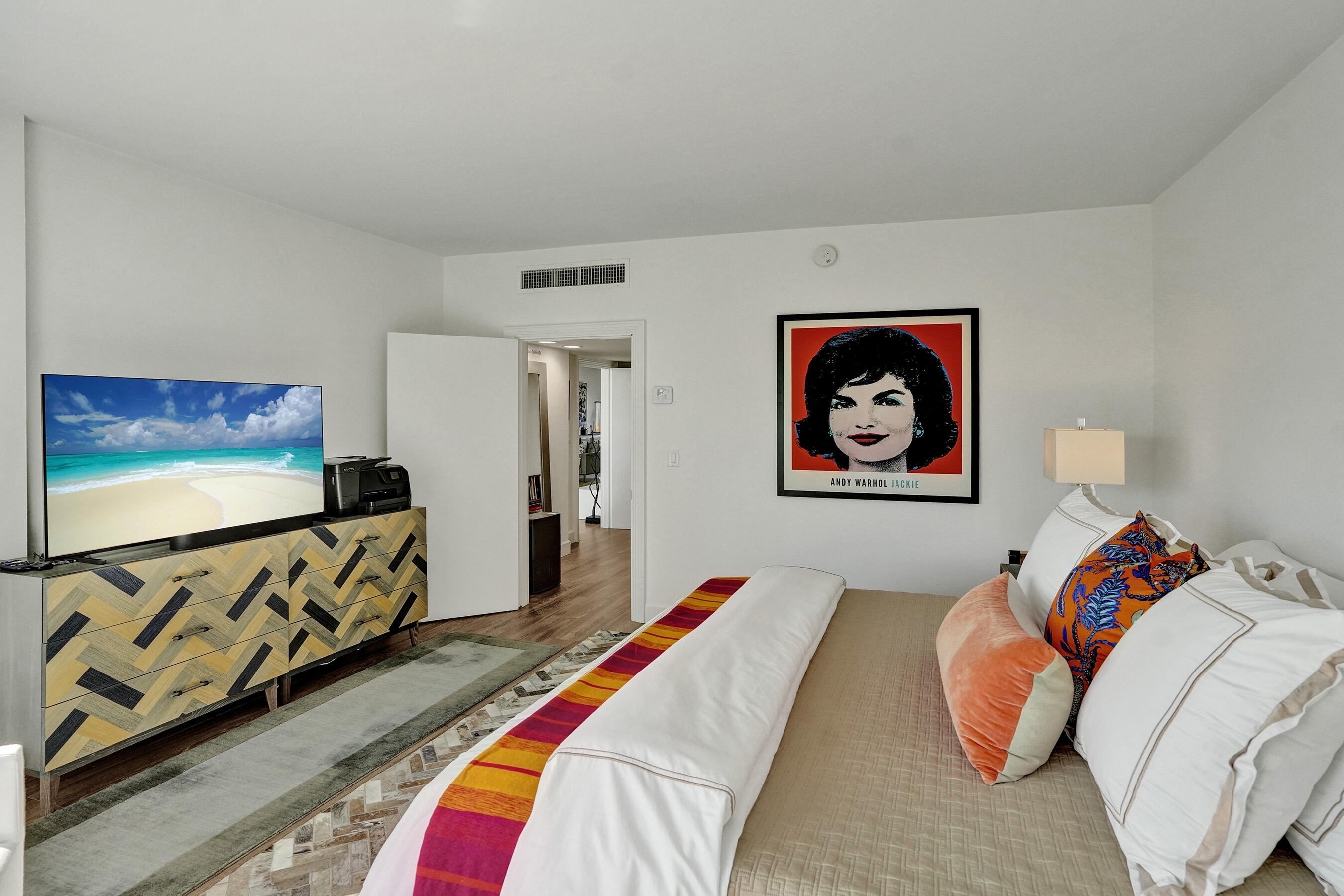333 Sunset #401, Fort Lauderdale FL 33301