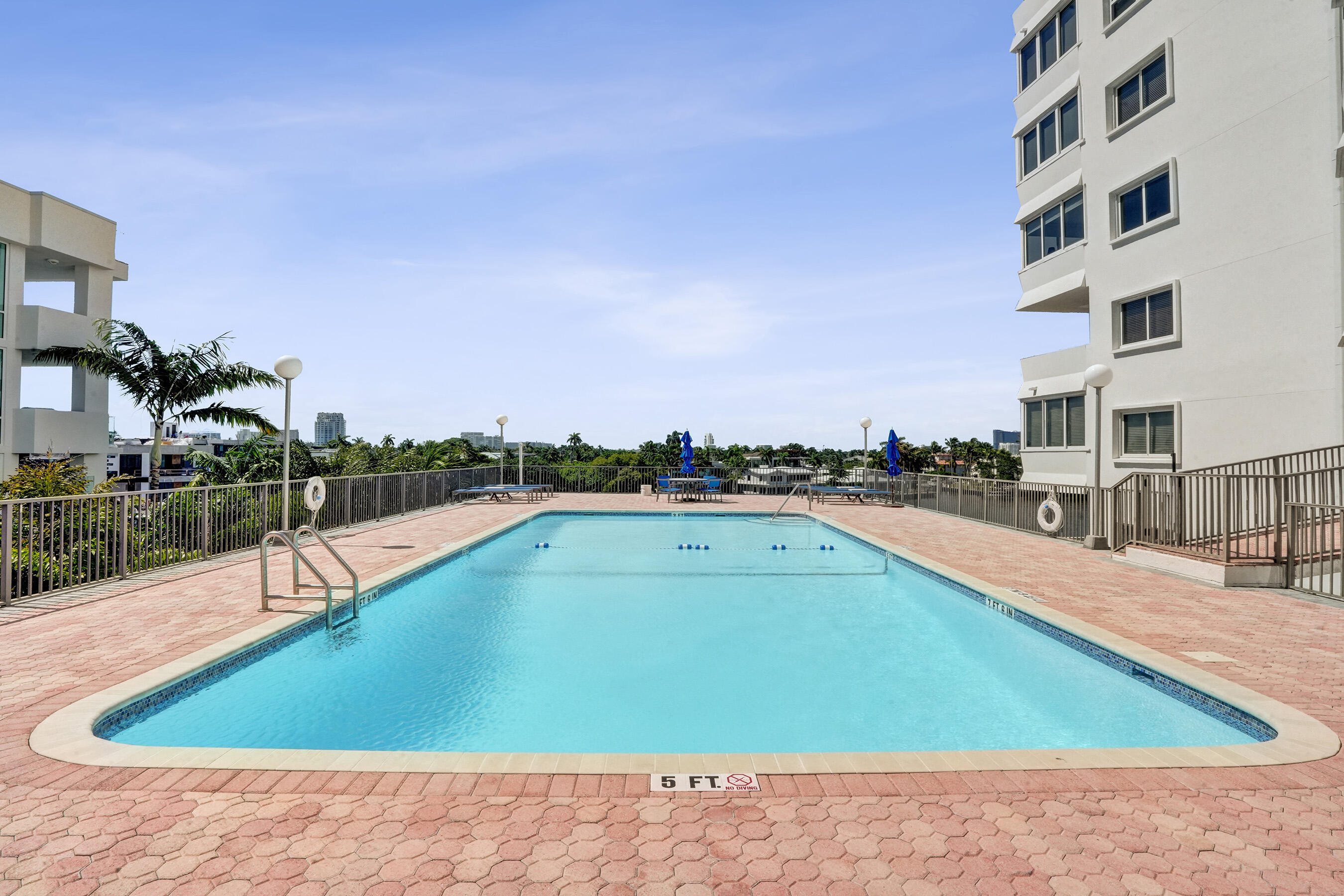 333 Sunset #401, Fort Lauderdale FL 33301