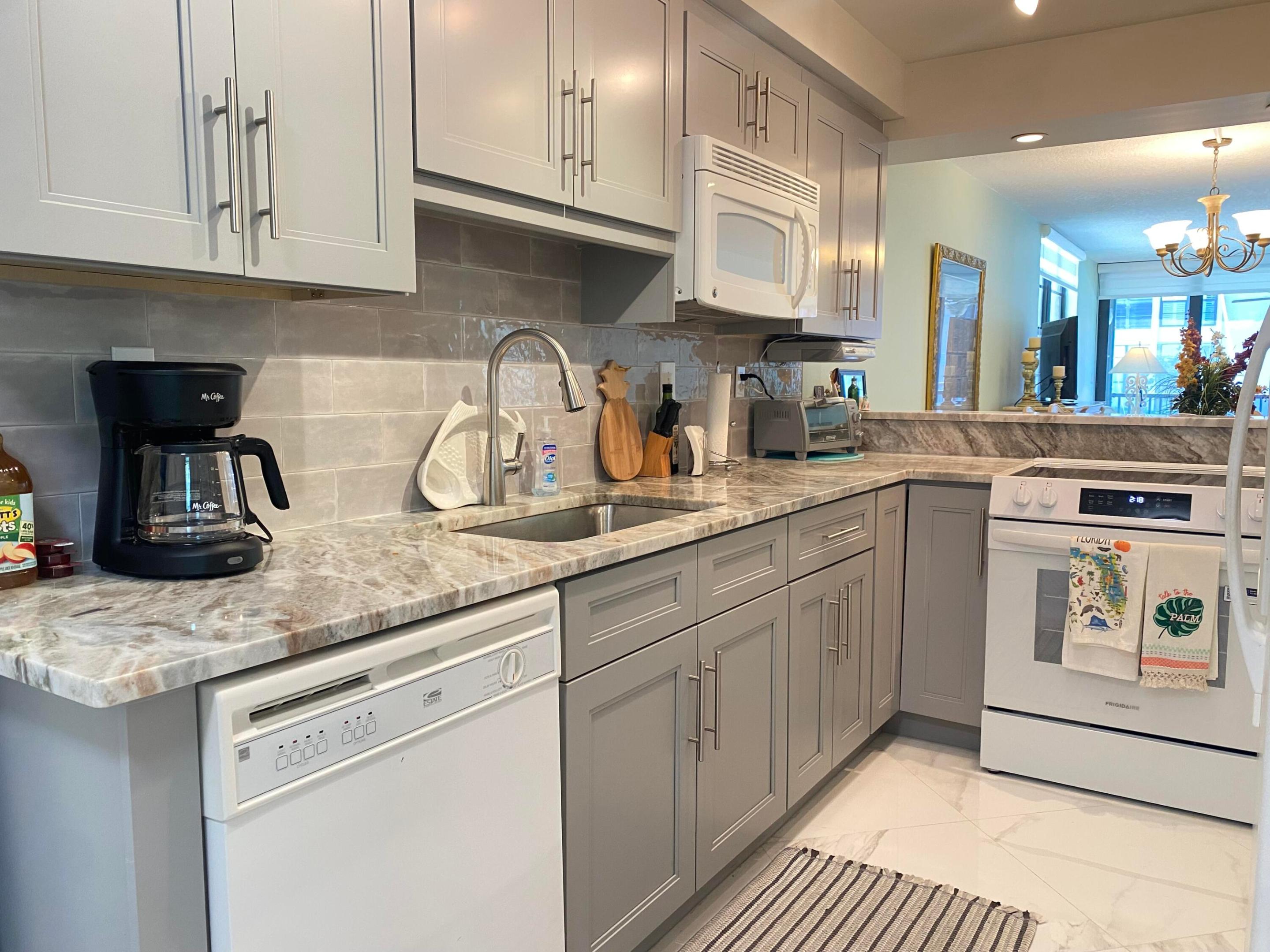 2 Royal Palm #101, Boca Raton FL 33432
