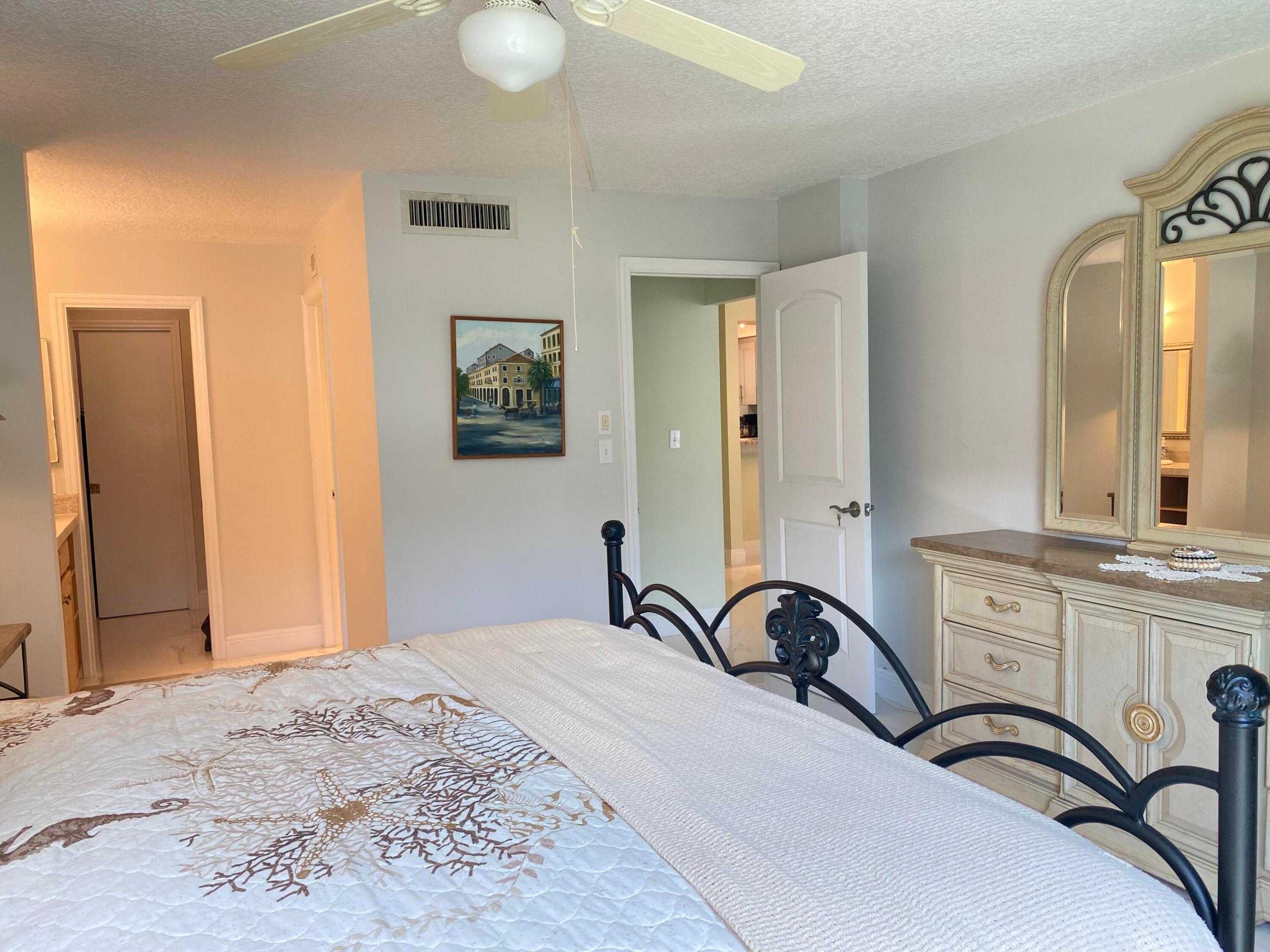 2 Royal Palm #101, Boca Raton FL 33432