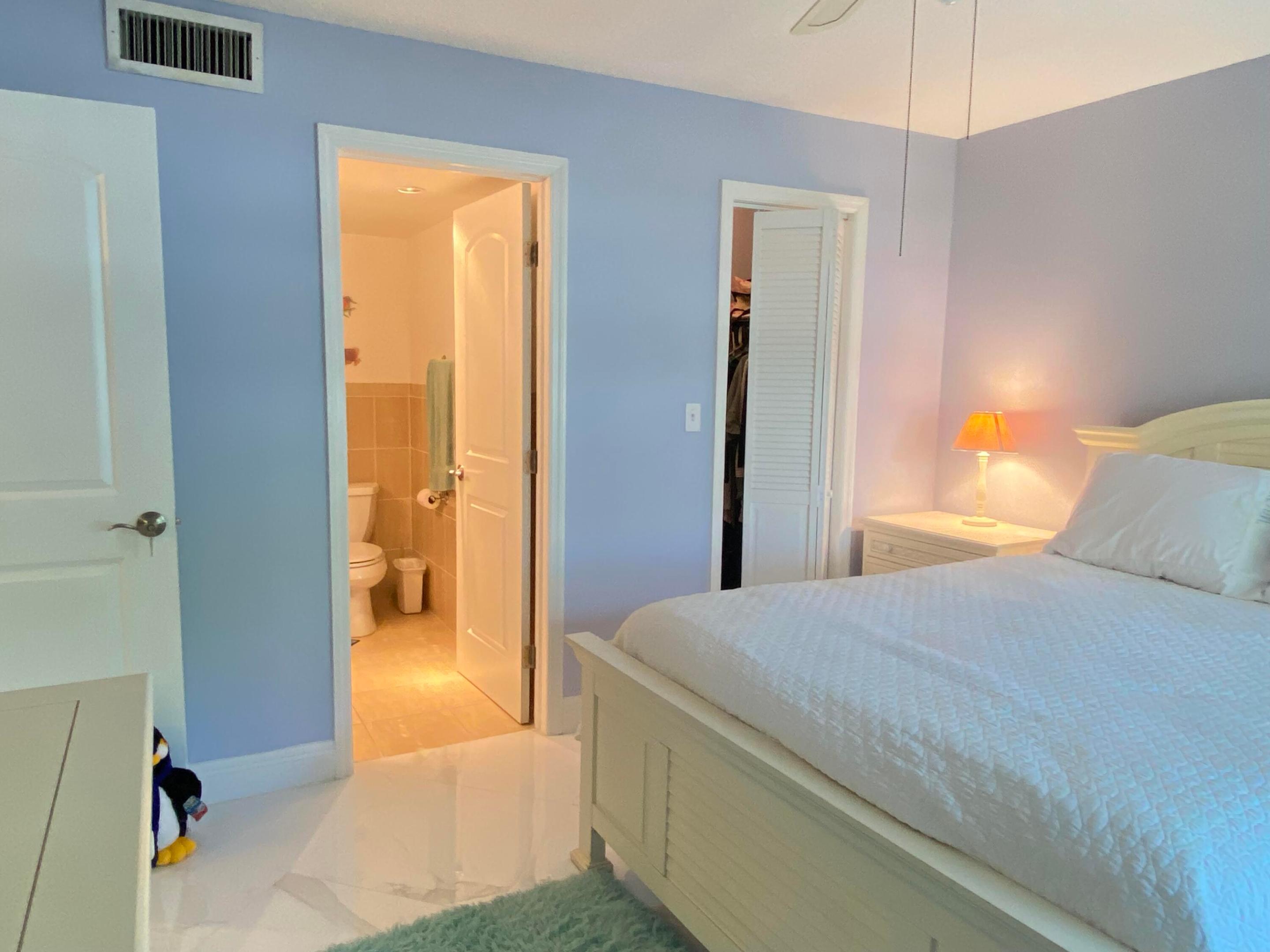 2 Royal Palm #101, Boca Raton FL 33432