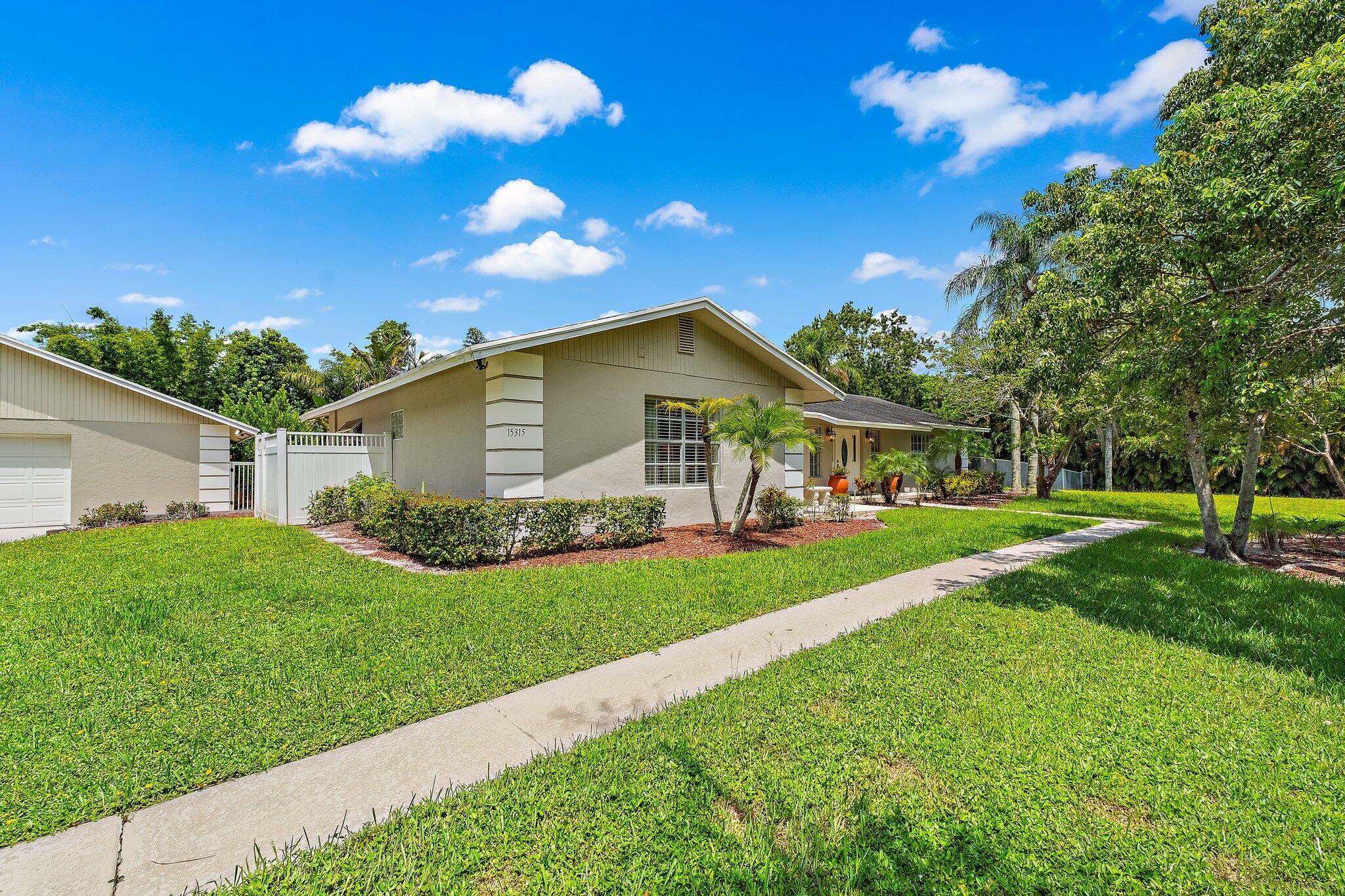 15315 78TH, Palm Beach Gardens FL 33418