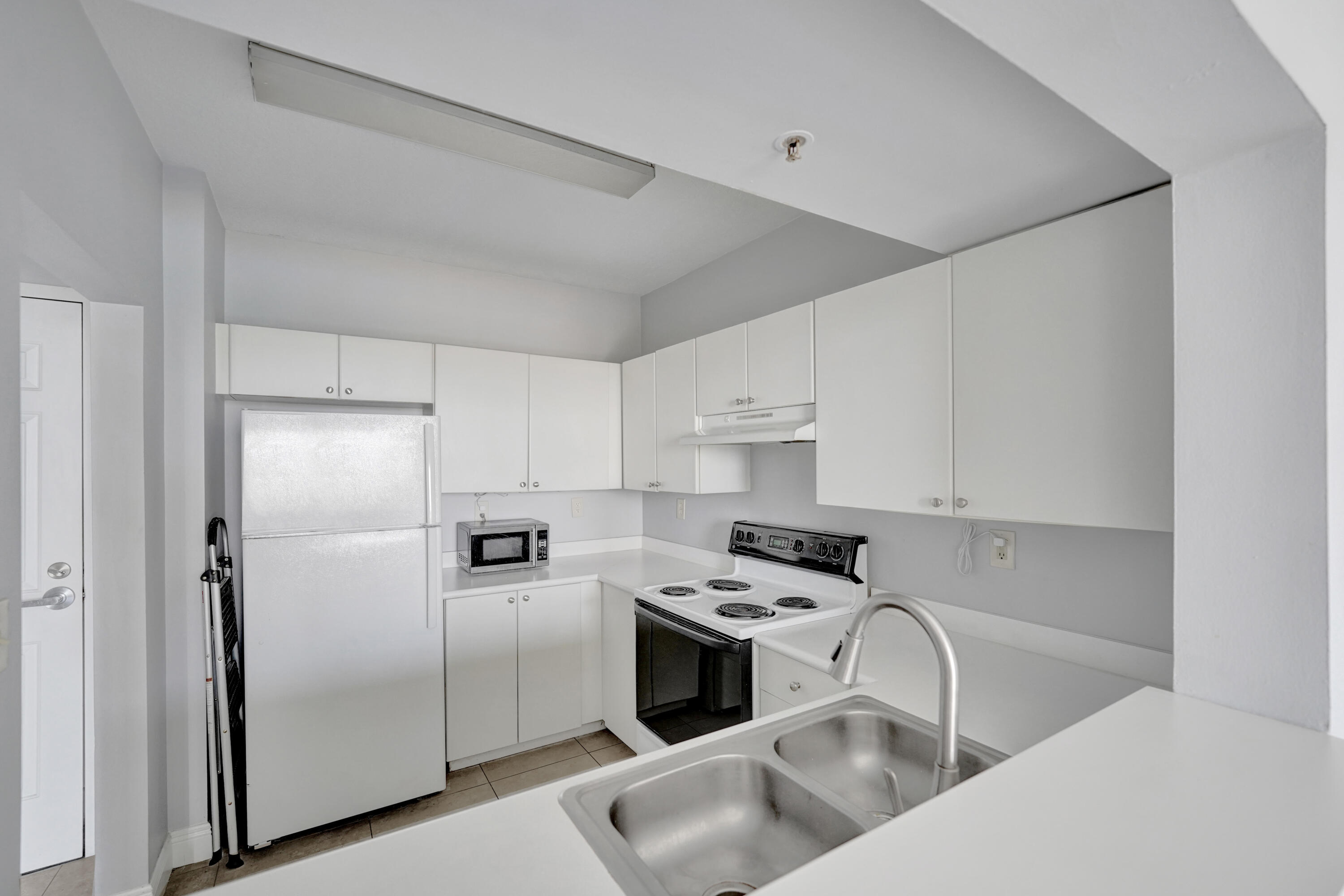3020 NE 32ND #807, Fort Lauderdale FL 33308