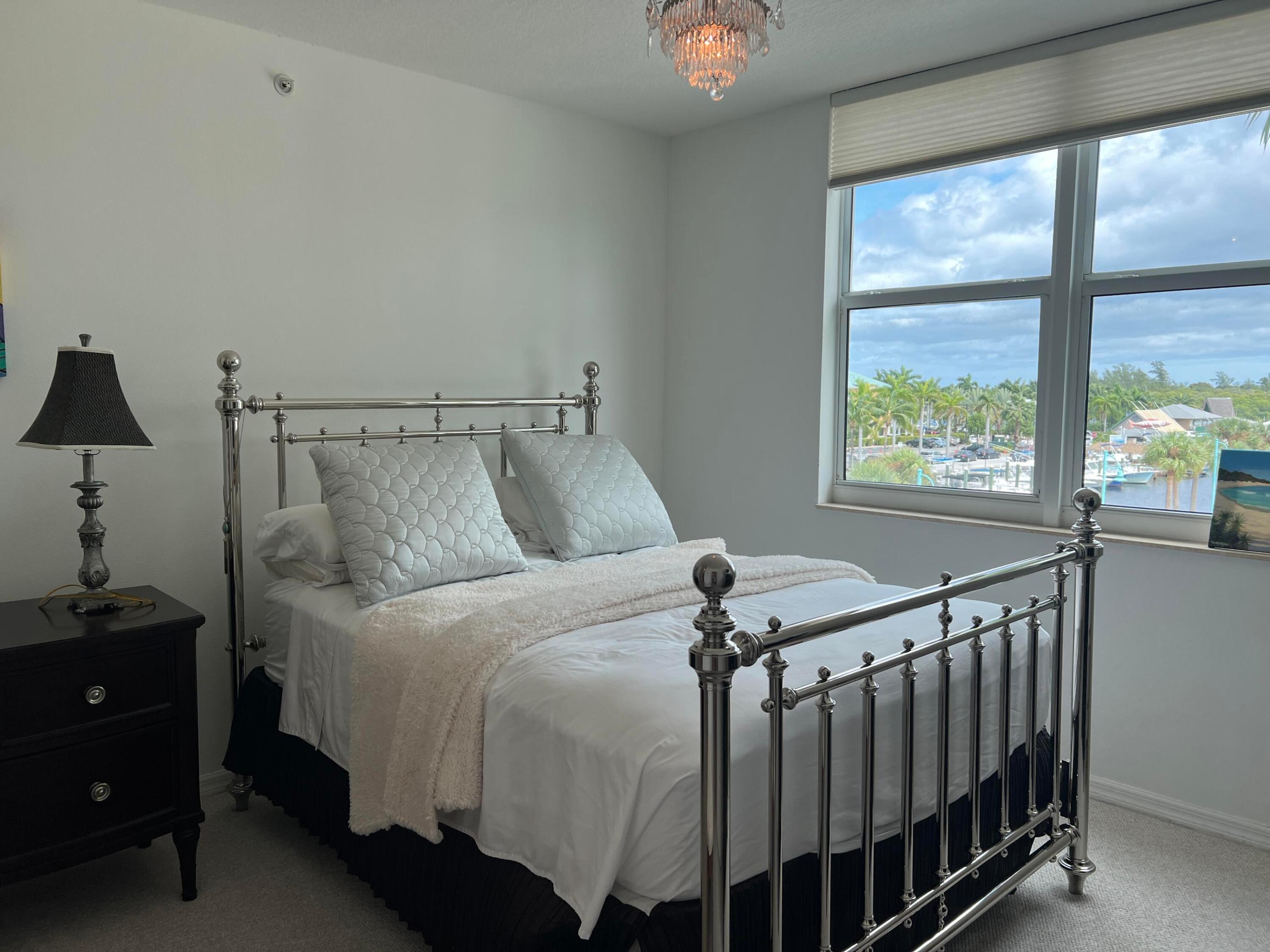 100 NE 6th #307, Boynton Beach FL 33435