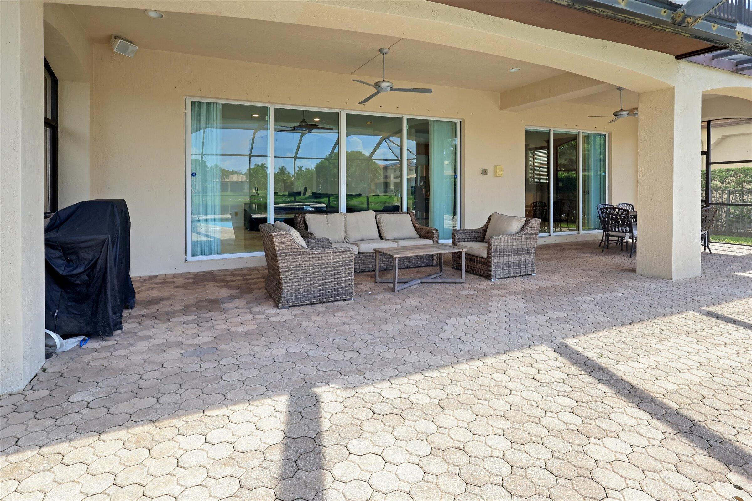 10640 NW 83RD, Parkland FL 33076