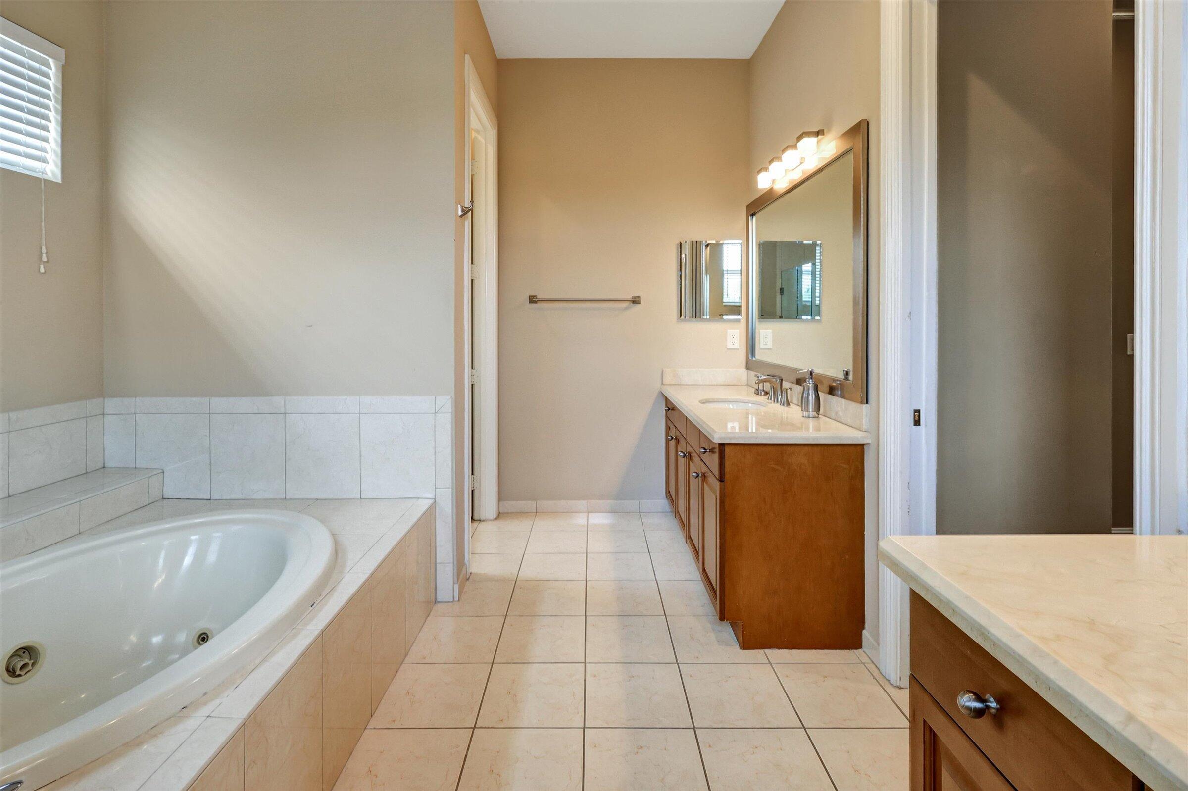 10640 NW 83RD, Parkland FL 33076