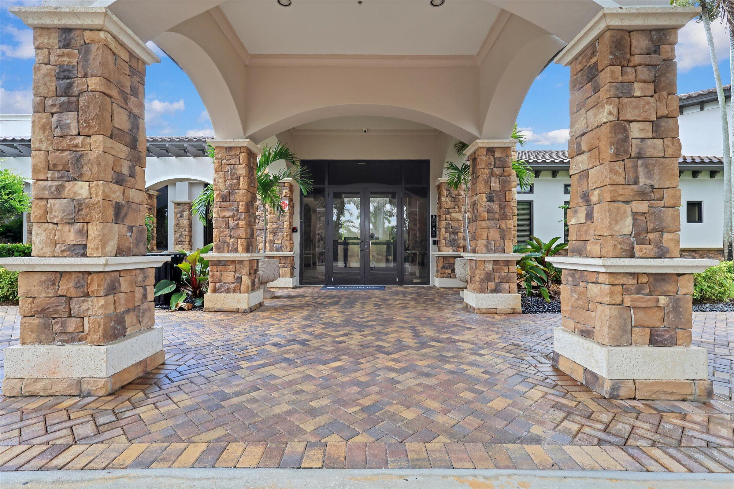 10640 NW 83RD, Parkland FL 33076
