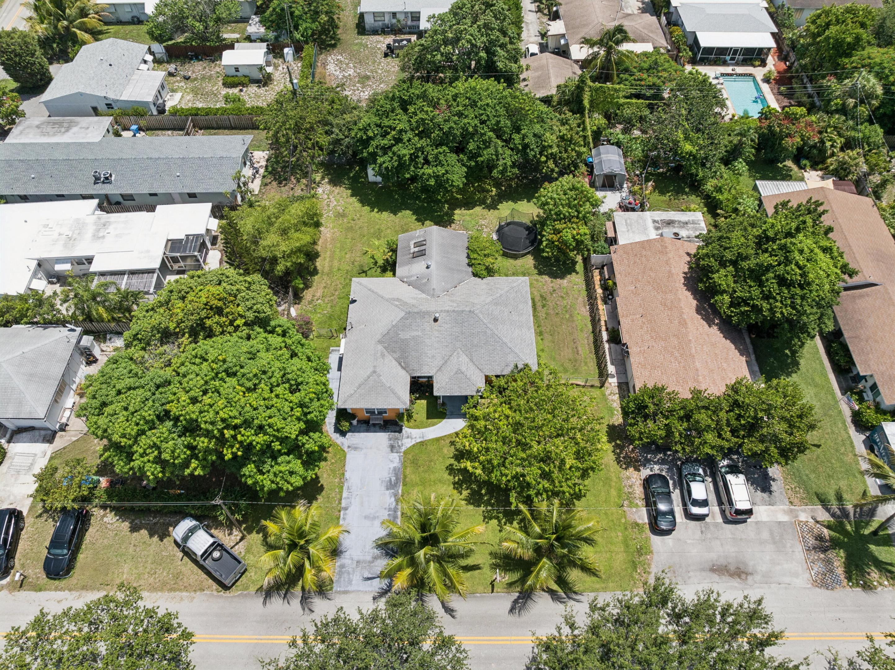 414 W Branch, Lantana FL 33462