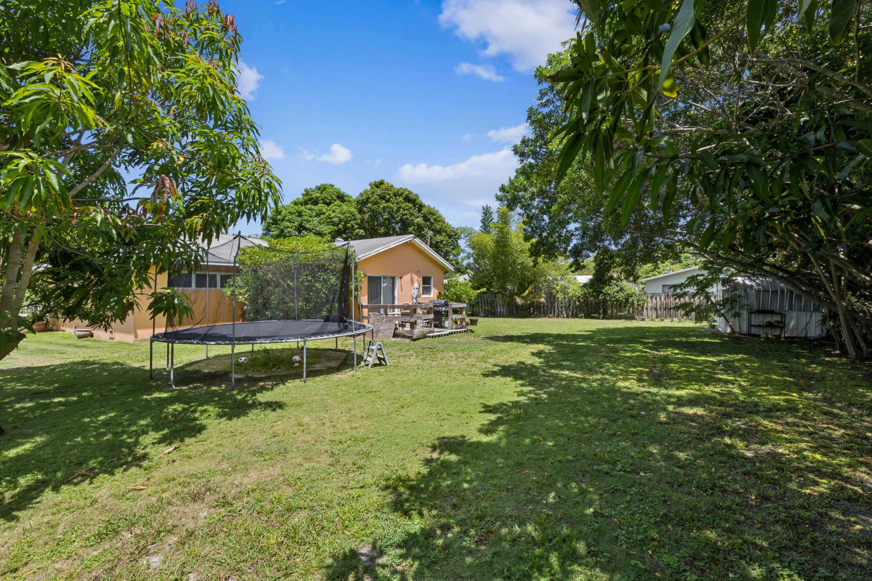 414 W Branch, Lantana FL 33462