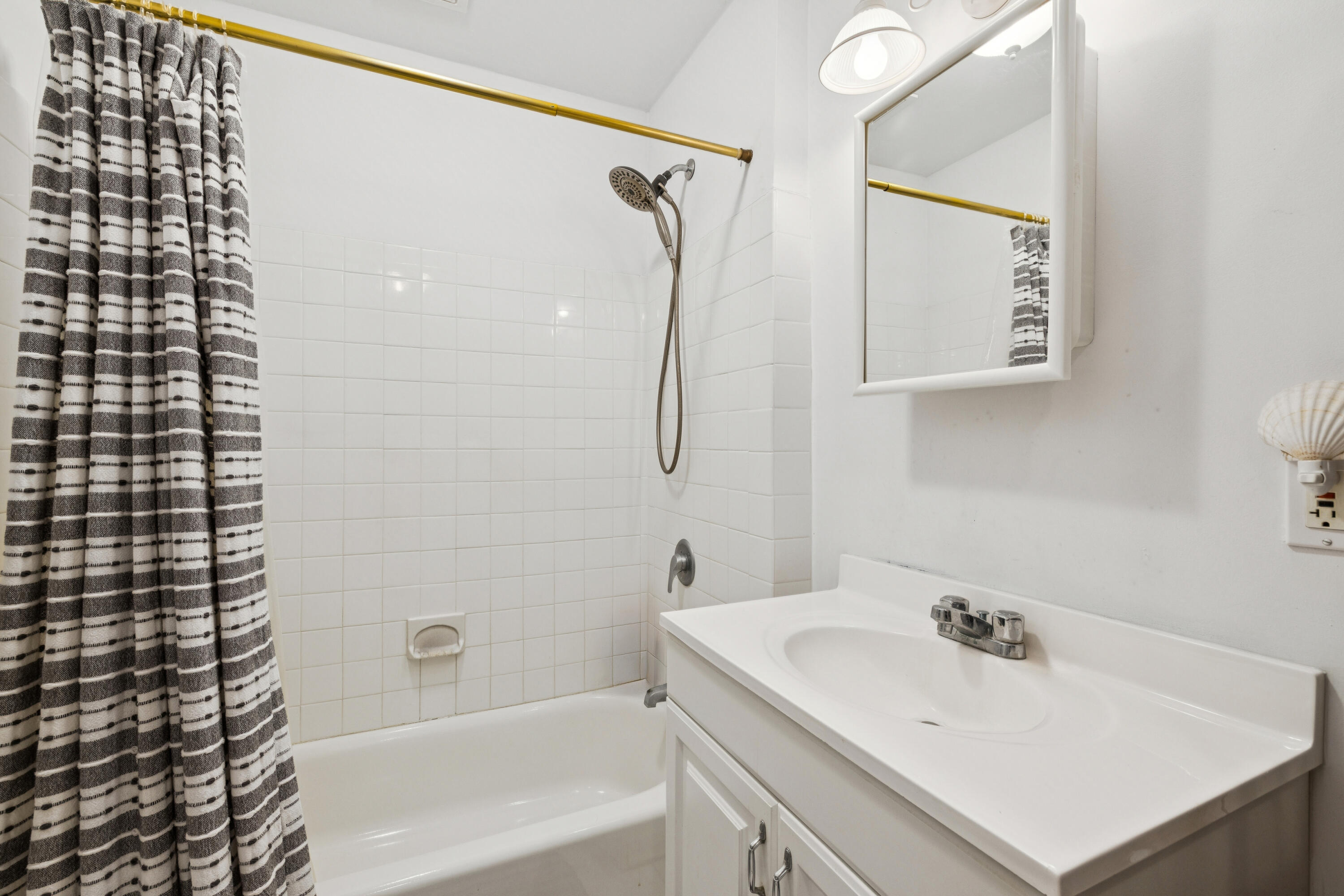 414 W Branch, Lantana FL 33462