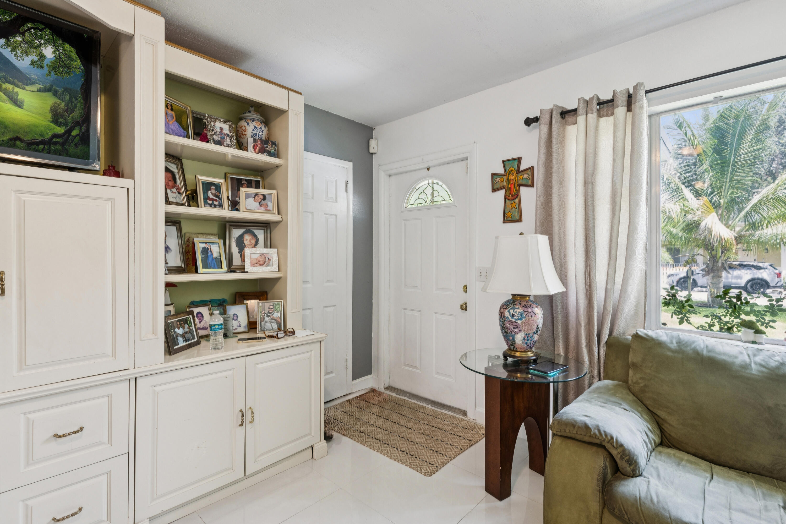 414 W Branch, Lantana FL 33462