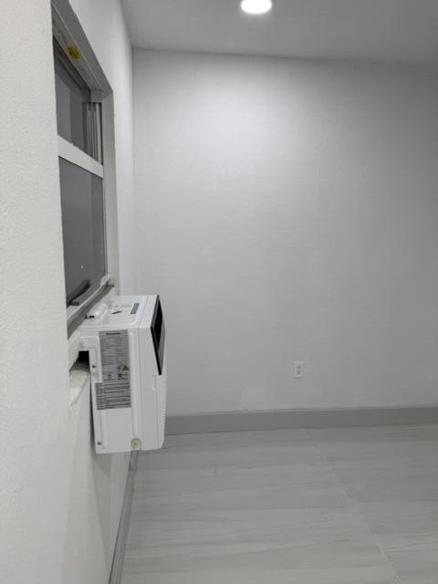 405 N E, Lake Worth FL 33460