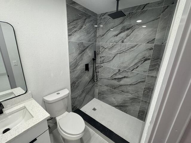 405 N E, Lake Worth FL 33460