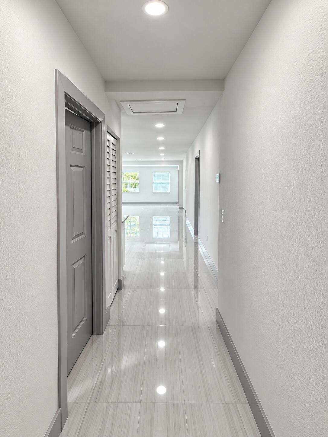 405 N E, Lake Worth FL 33460