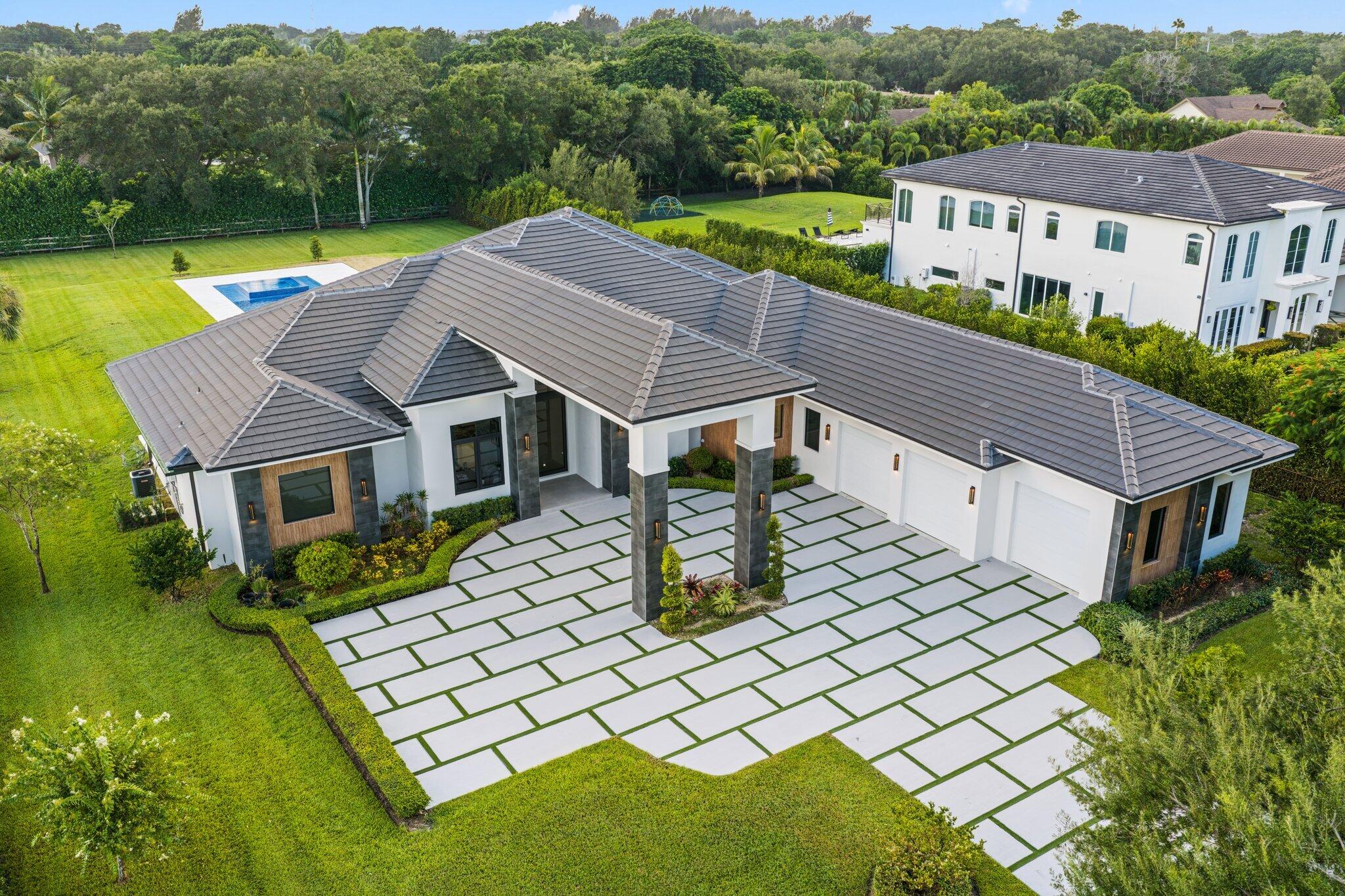 13600 PINE MEADOW, Davie FL 33325