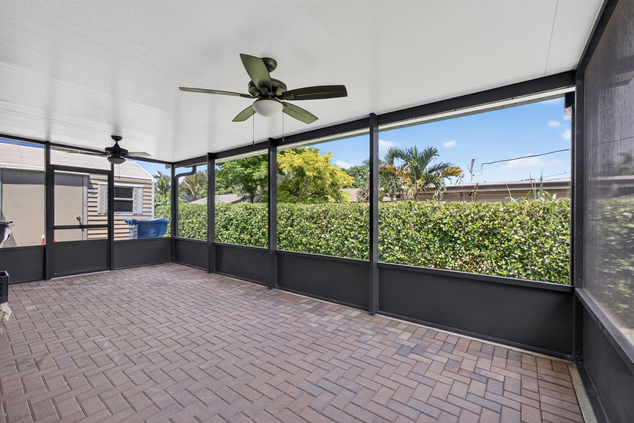 1016 CHERYL, Haverhill FL 33417