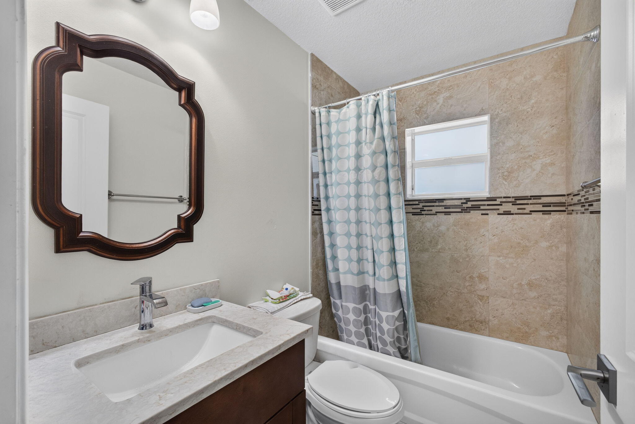 1016 CHERYL, Haverhill FL 33417