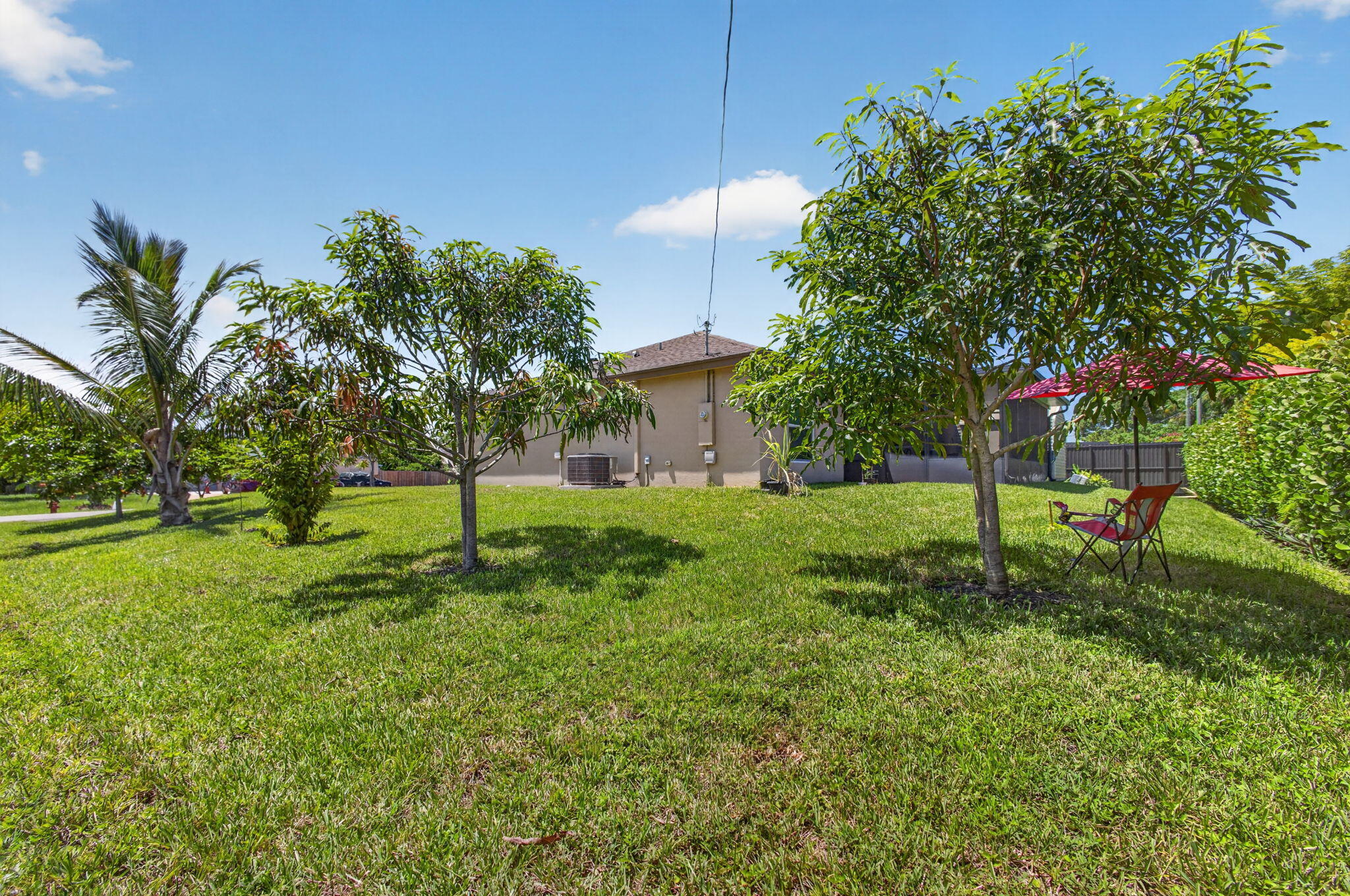 1016 CHERYL, Haverhill FL 33417