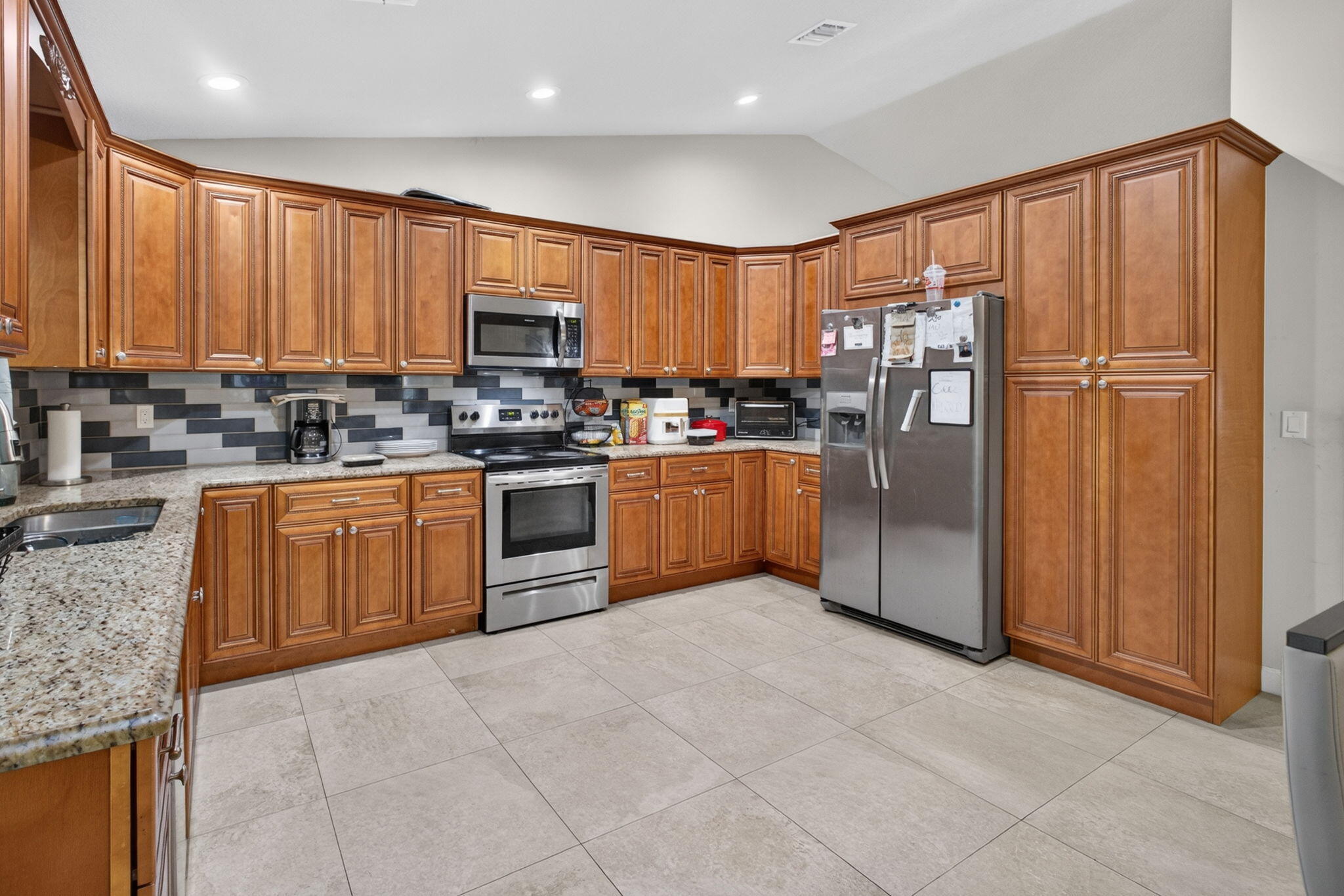 1016 CHERYL, Haverhill FL 33417