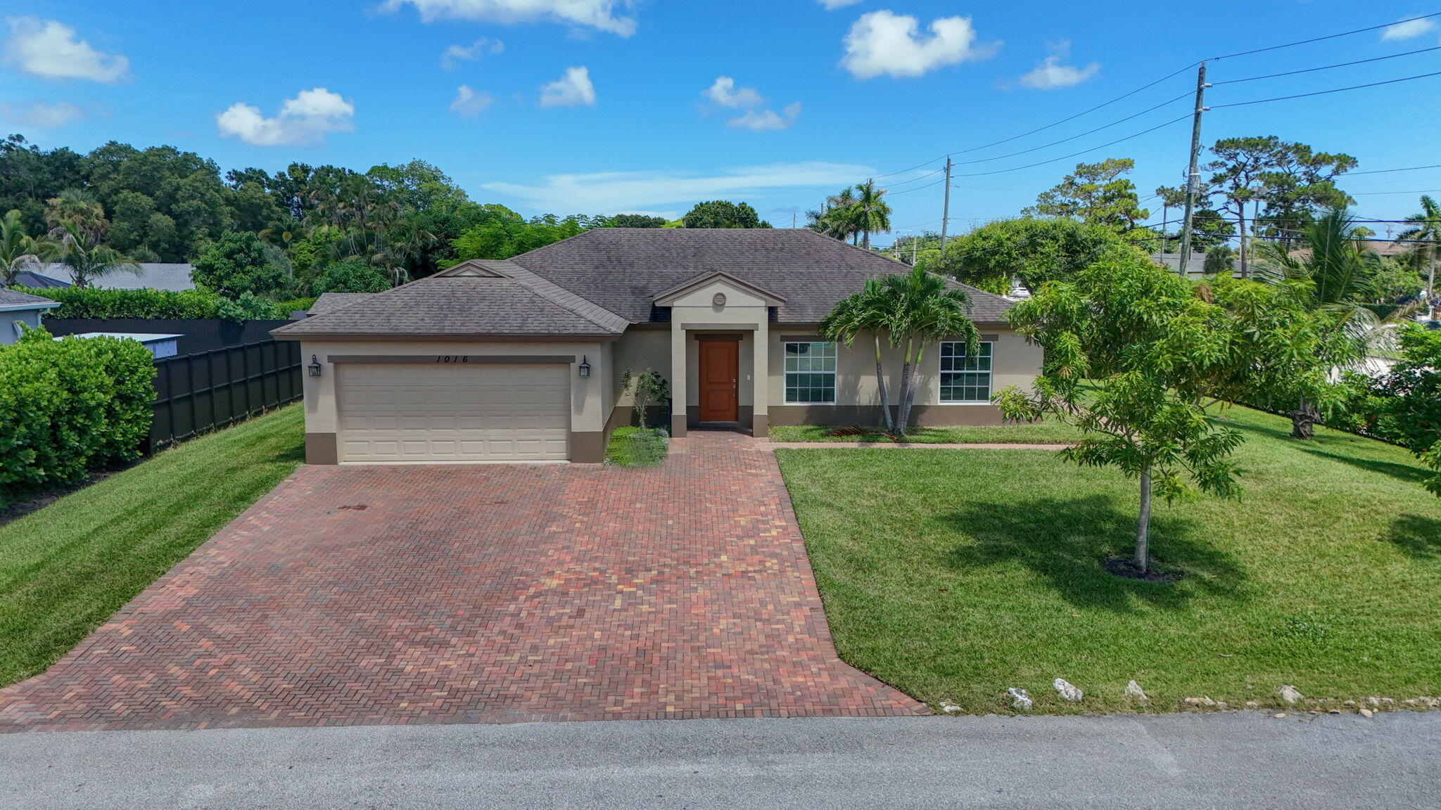 1016 CHERYL, Haverhill FL 33417