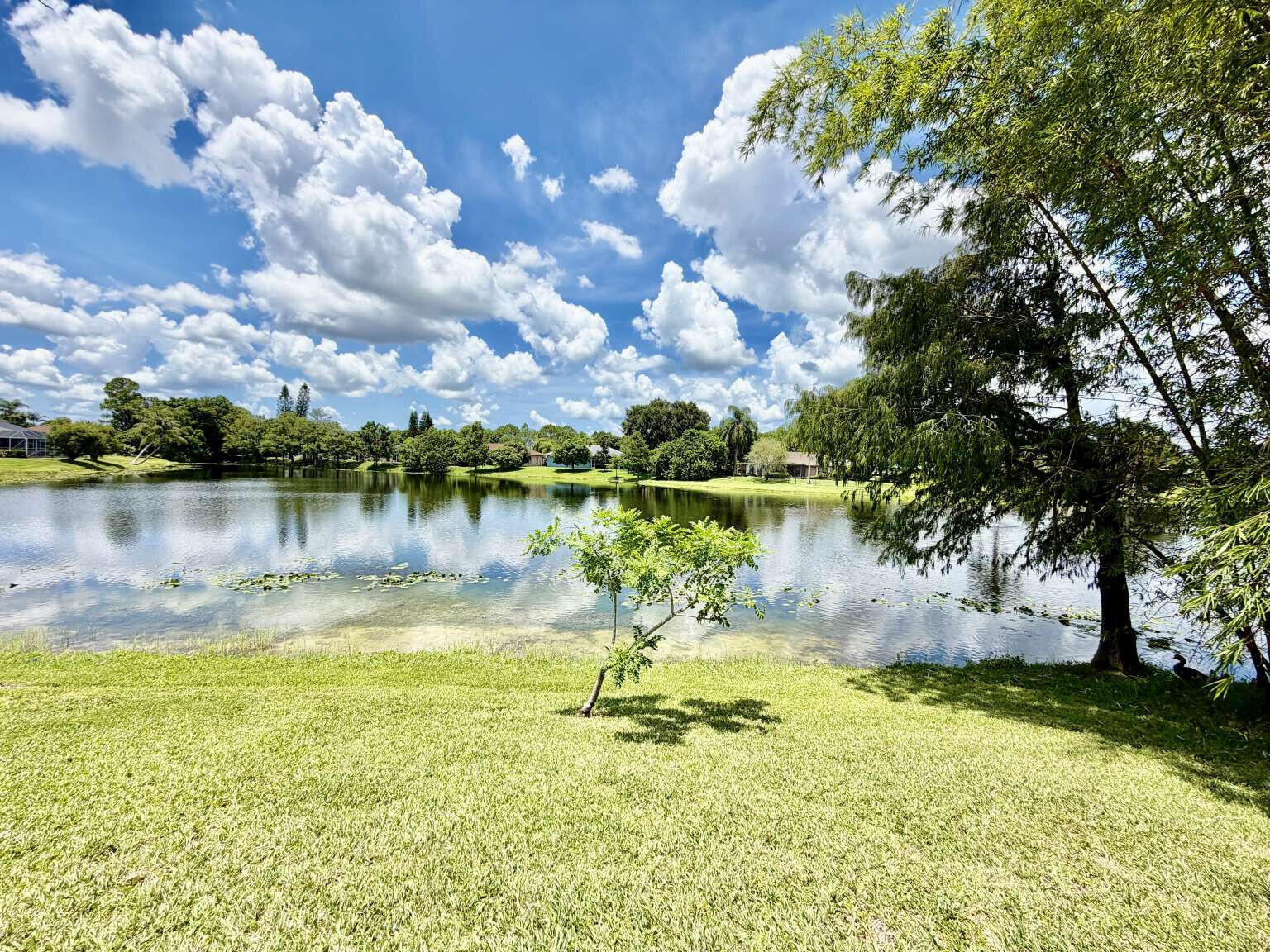 120 SARATOGA, Royal Palm Beach FL 33411