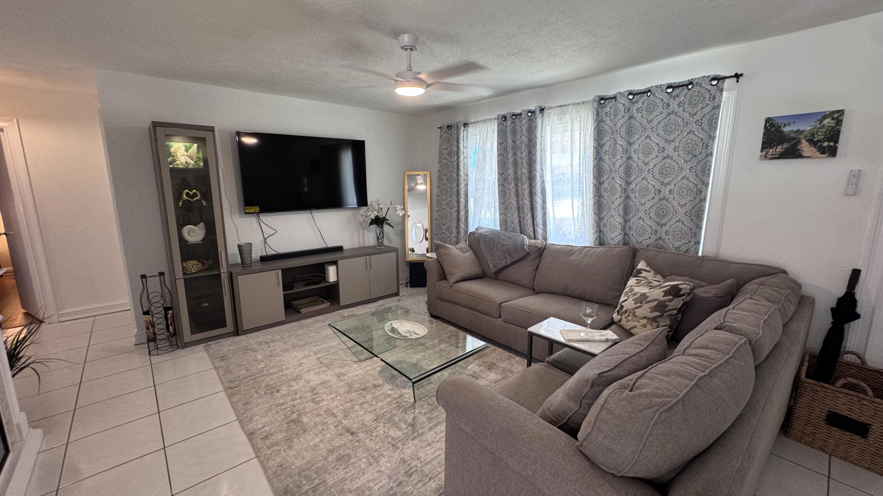 13 SW 13th, Deerfield Beach FL 33441