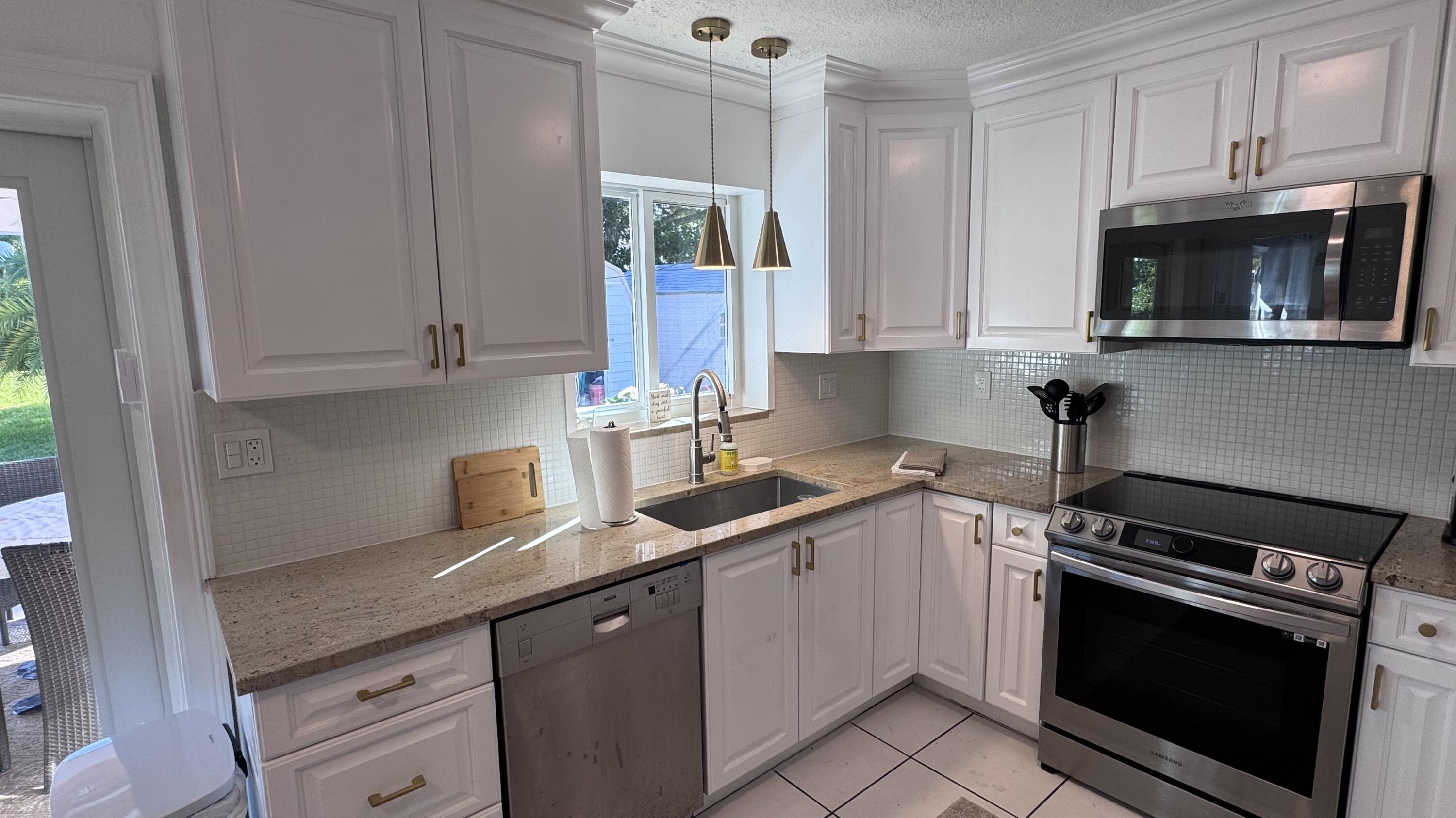 13 SW 13th, Deerfield Beach FL 33441