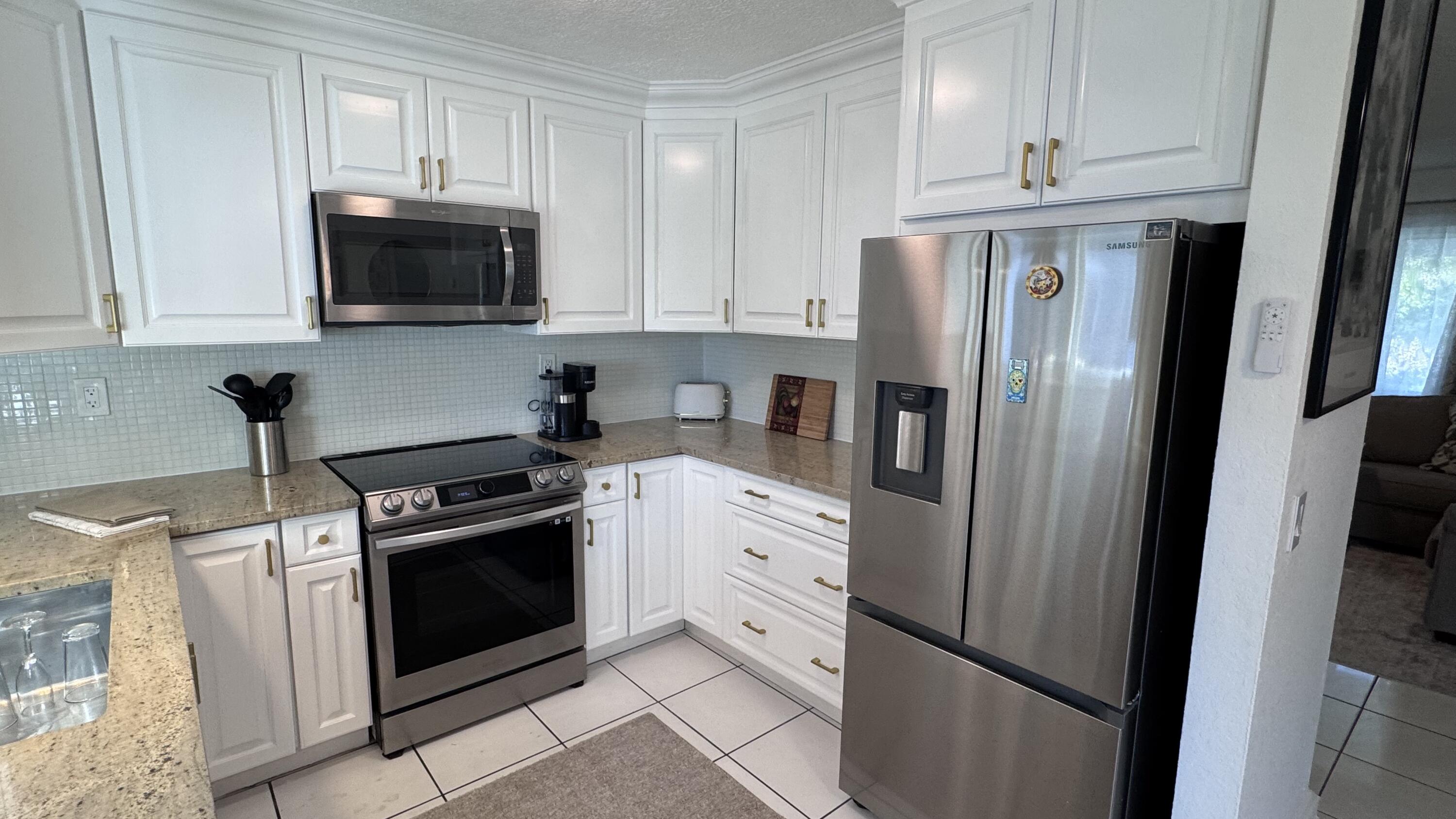 13 SW 13th, Deerfield Beach FL 33441