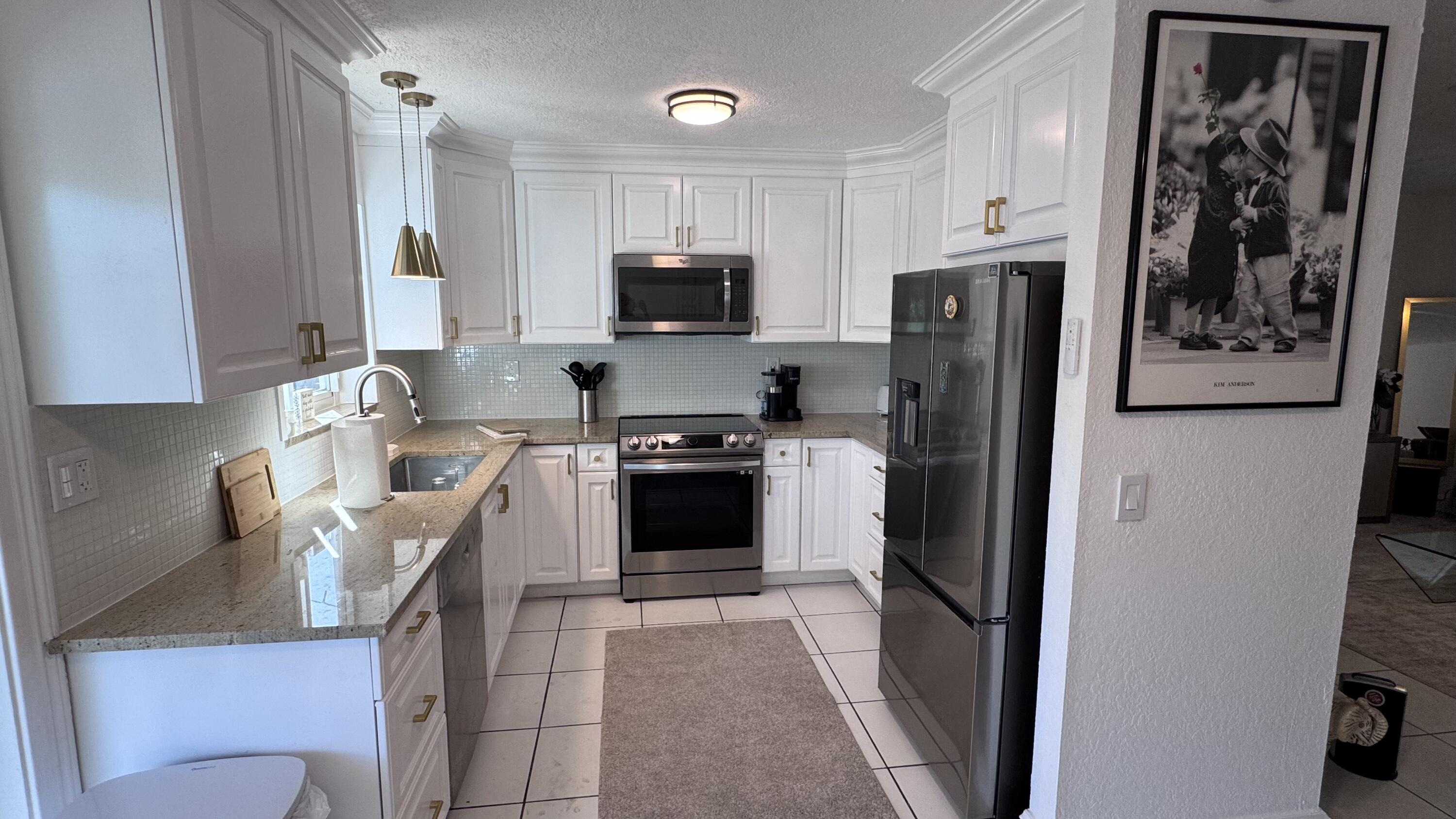 13 SW 13th, Deerfield Beach FL 33441