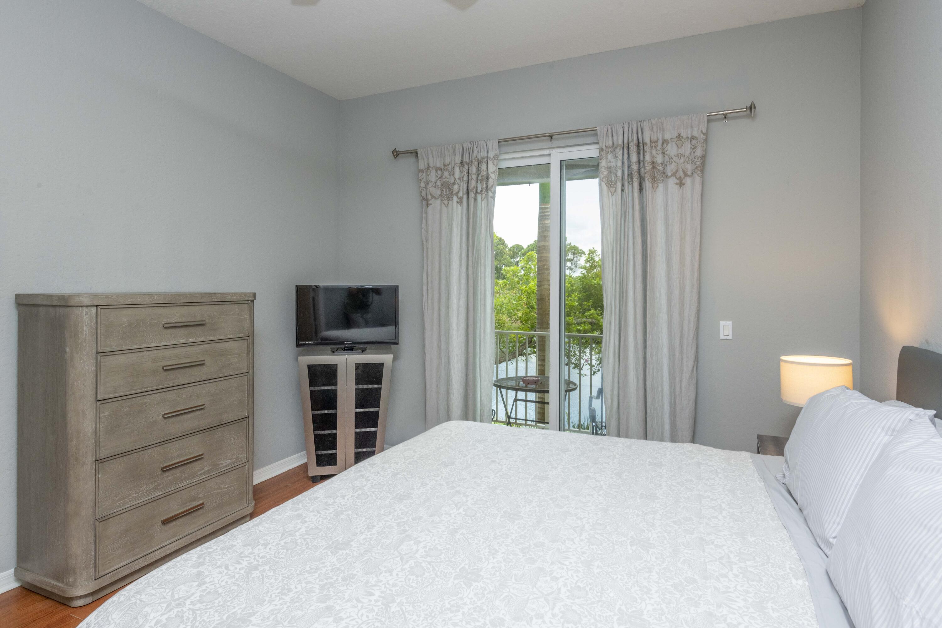 4931 BONSAI #211, Palm Beach Gardens FL 33418