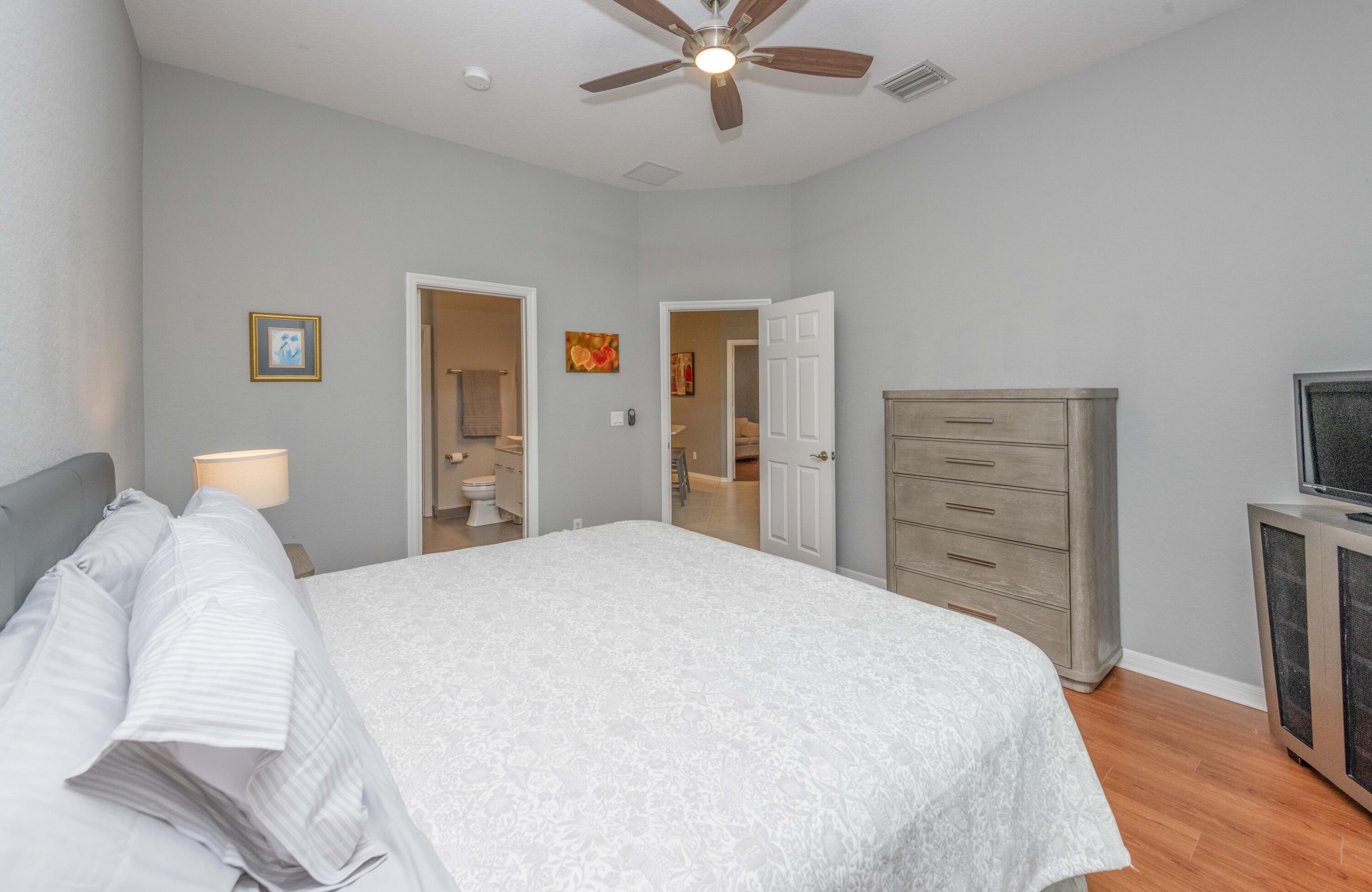 4931 BONSAI #211, Palm Beach Gardens FL 33418