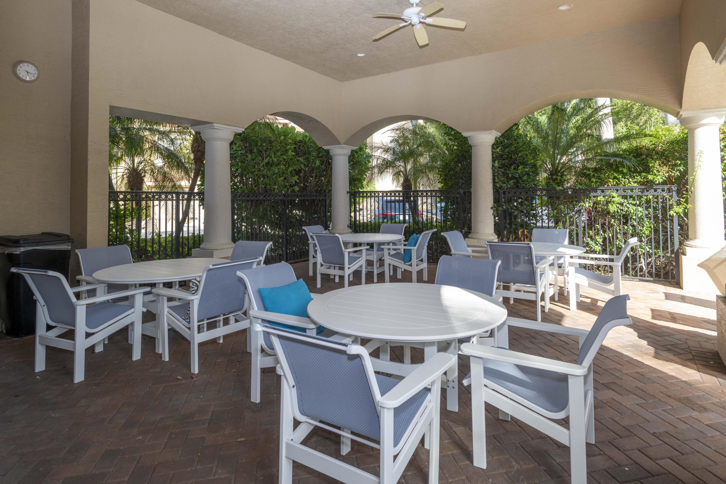 4931 BONSAI #211, Palm Beach Gardens FL 33418