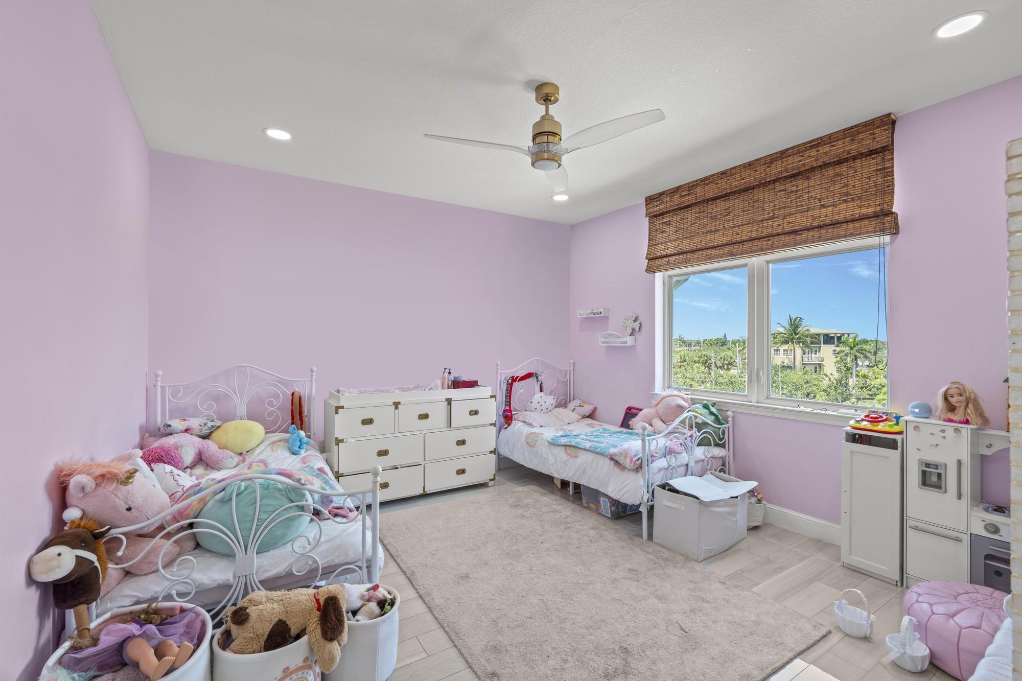 309 E OCEAN #304, Lantana FL 33462